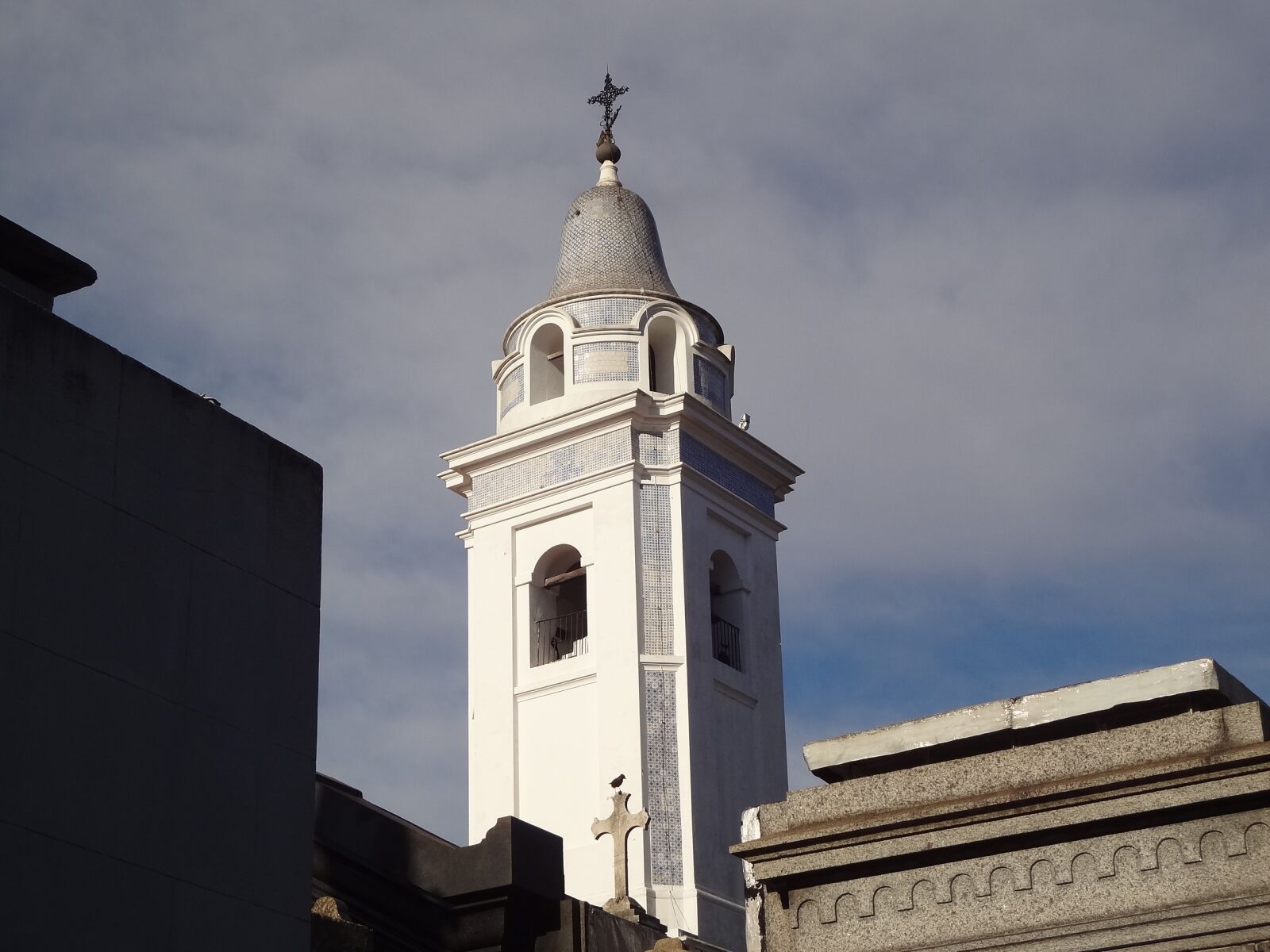 Sony DSC-WX7 sample photo. Church tower, buenos aires photography