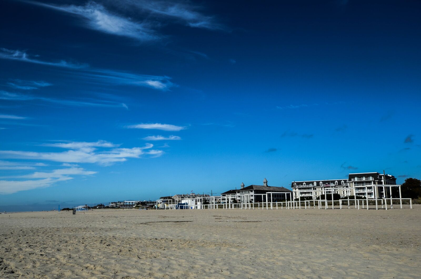 Nikon D5100 sample photo. Sand, sky, town photography