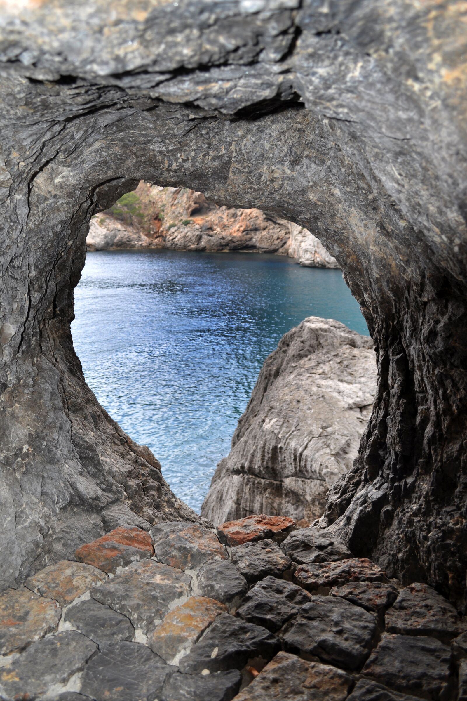 Nikon D5000 sample photo. Waters, nature, stone photography
