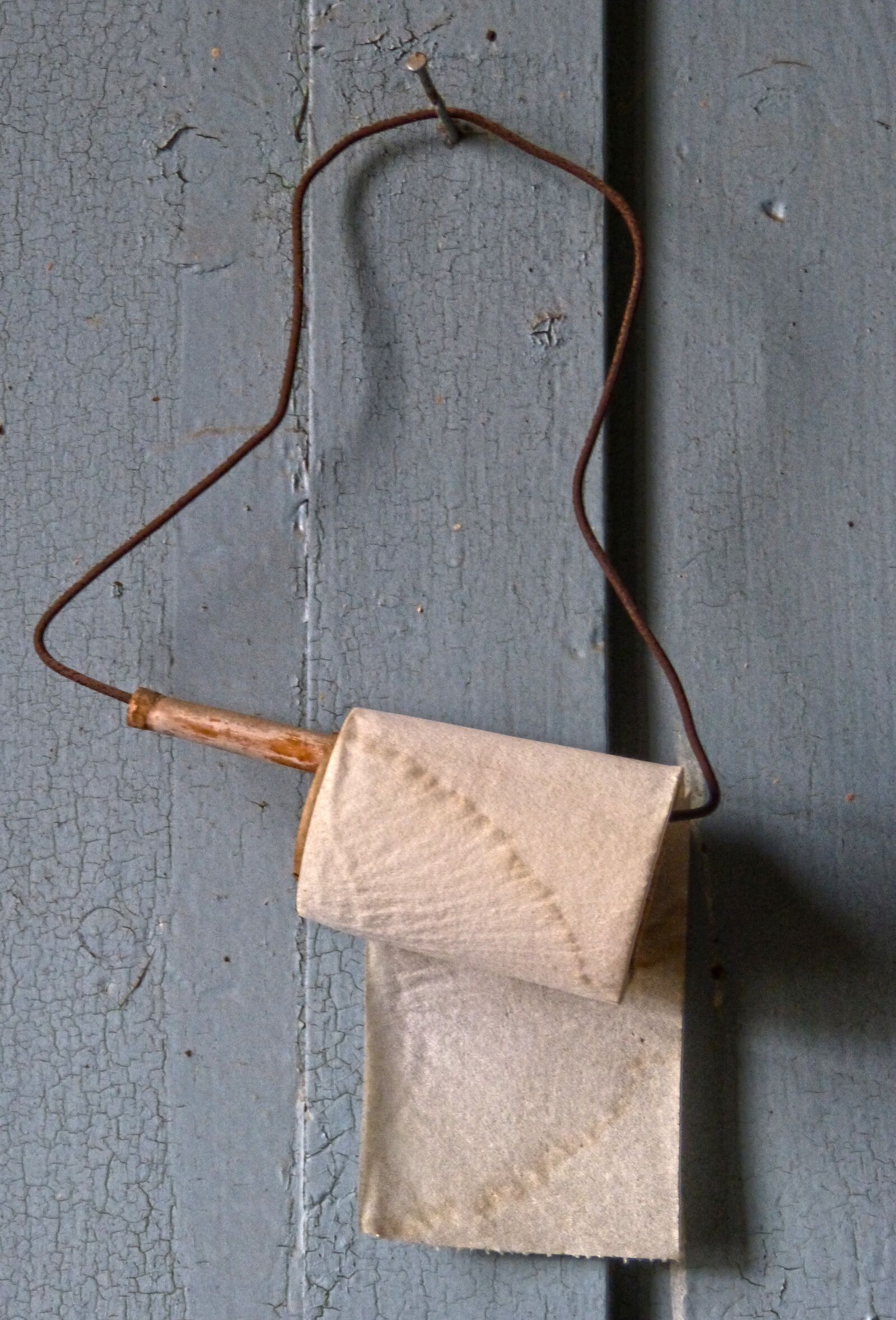 Panasonic DMC-FZ62 sample photo. Toilet paper, old, abandoned photography
