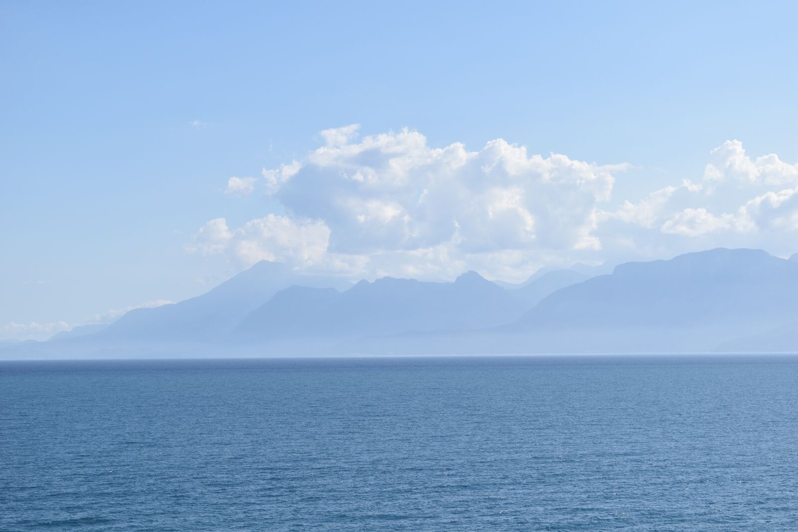 Nikon D3500 sample photo. Landscape, panorama, clouds photography