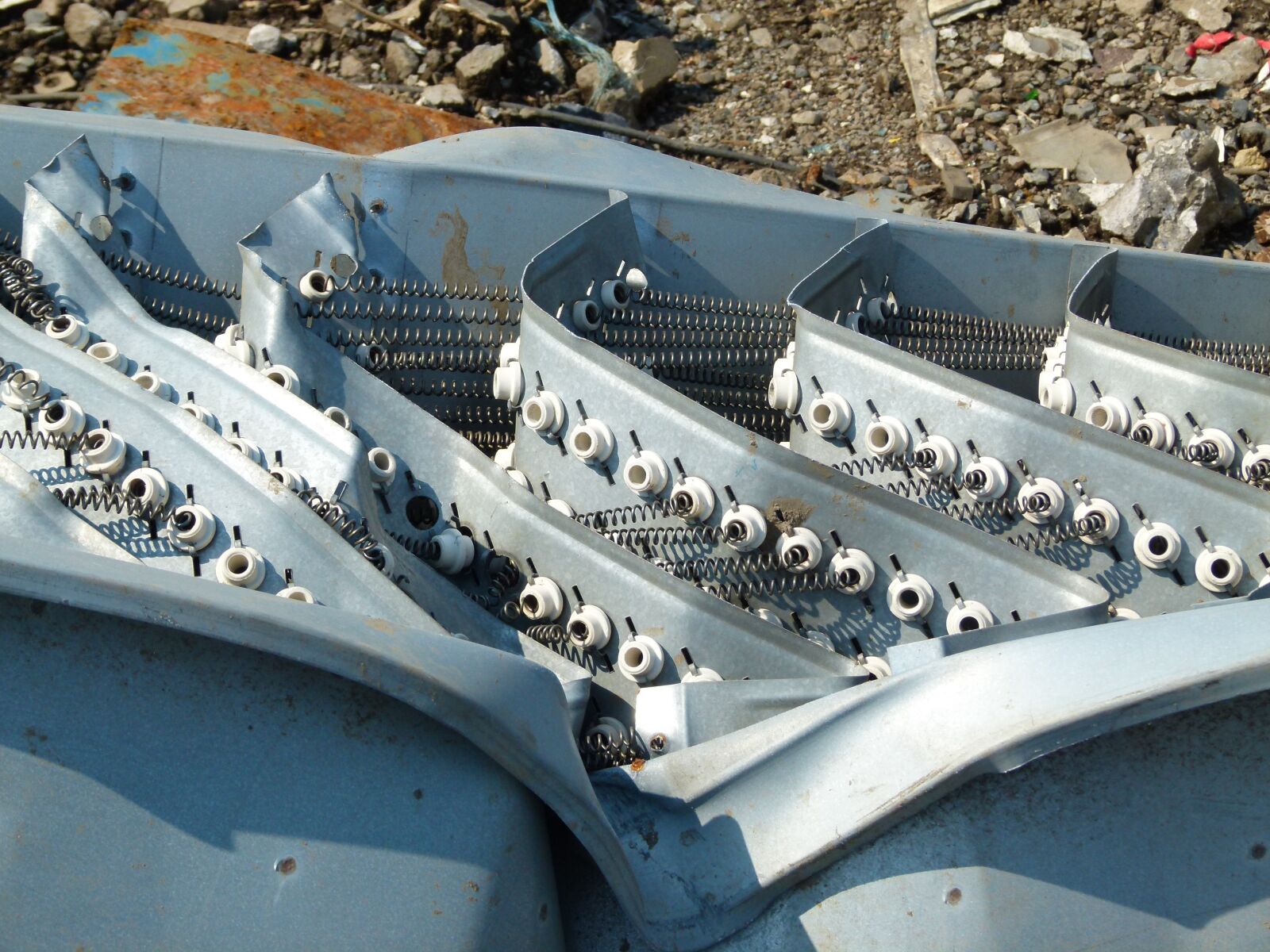 Panasonic Lumix DMC-FZ100 sample photo. Scrap metal yard, metal photography