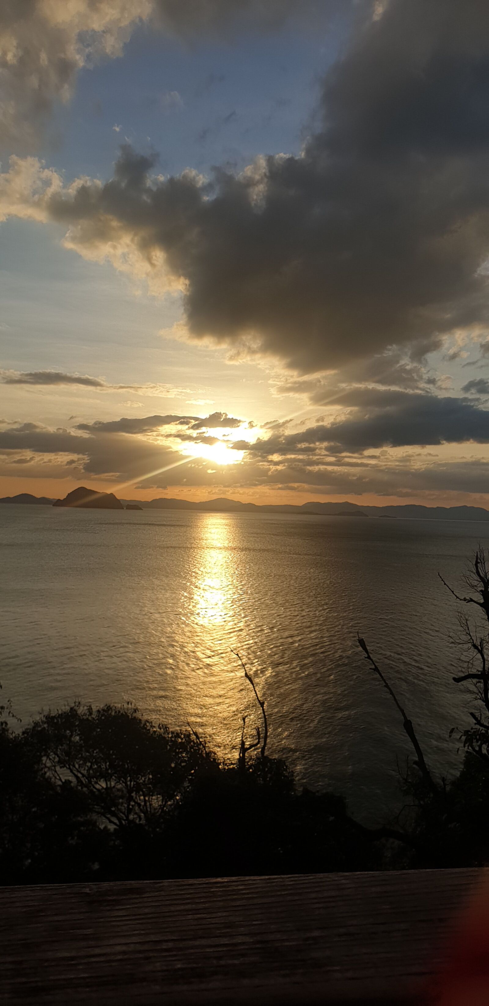 Samsung Galaxy S9 sample photo. Thailand, evening, love photography