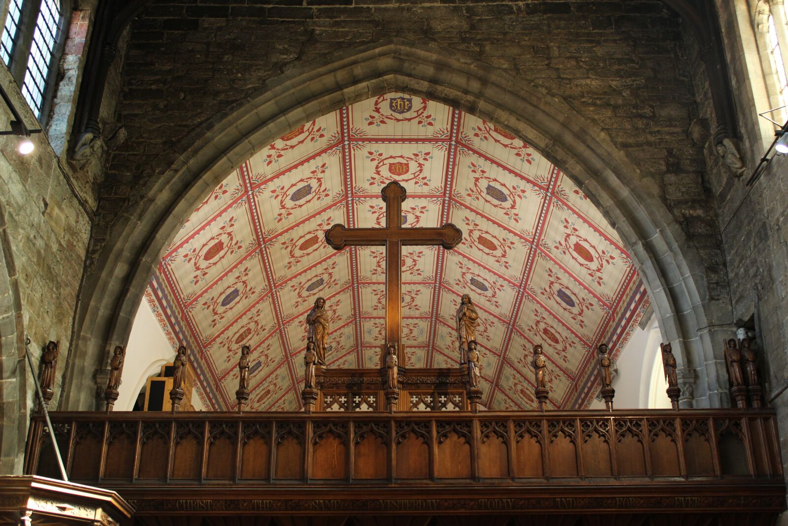 Canon EOS 100D (EOS Rebel SL1 / EOS Kiss X7) sample photo. Church, cross, cathedral photography