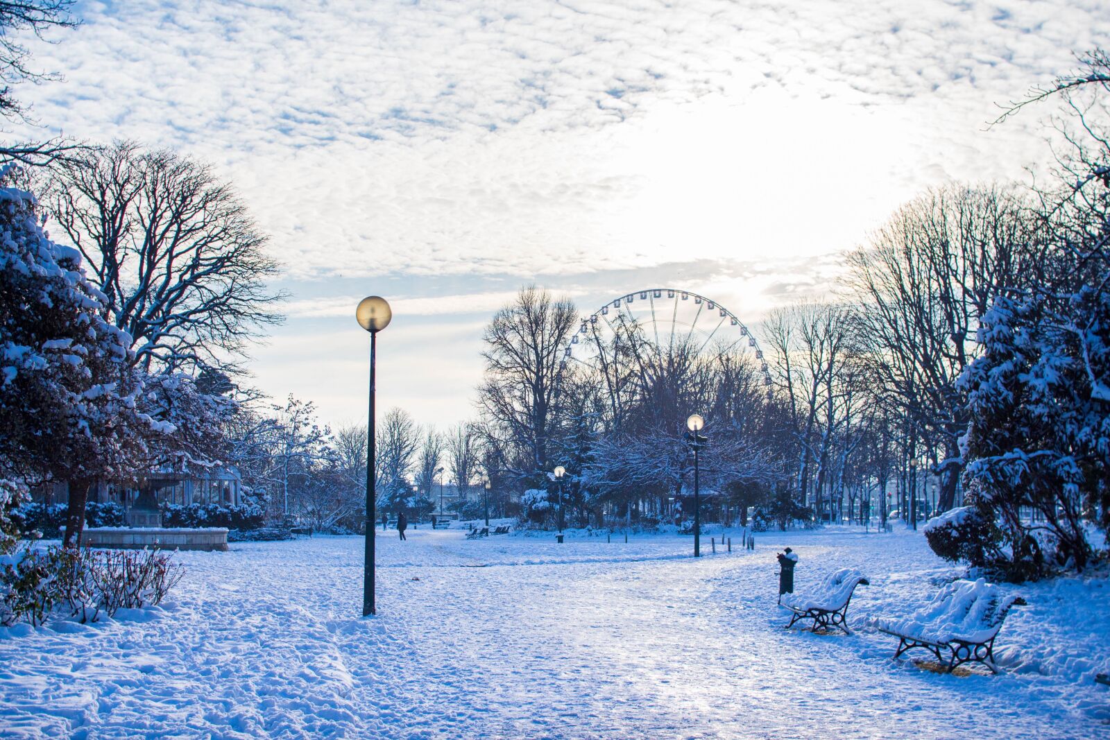 Canon EOS 650D (EOS Rebel T4i / EOS Kiss X6i) sample photo. Snow, paris, winter photography