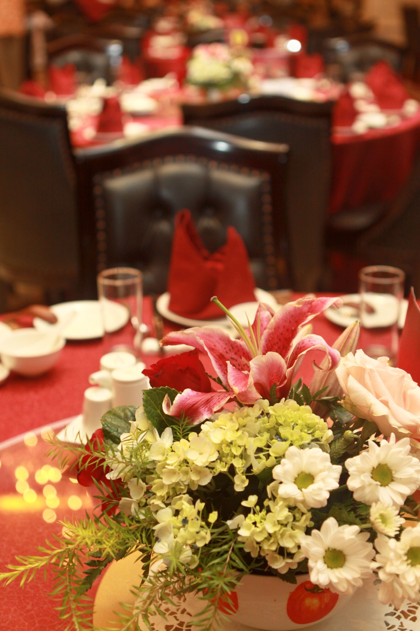Canon EOS 50D sample photo. Dining, restaurant, table photography