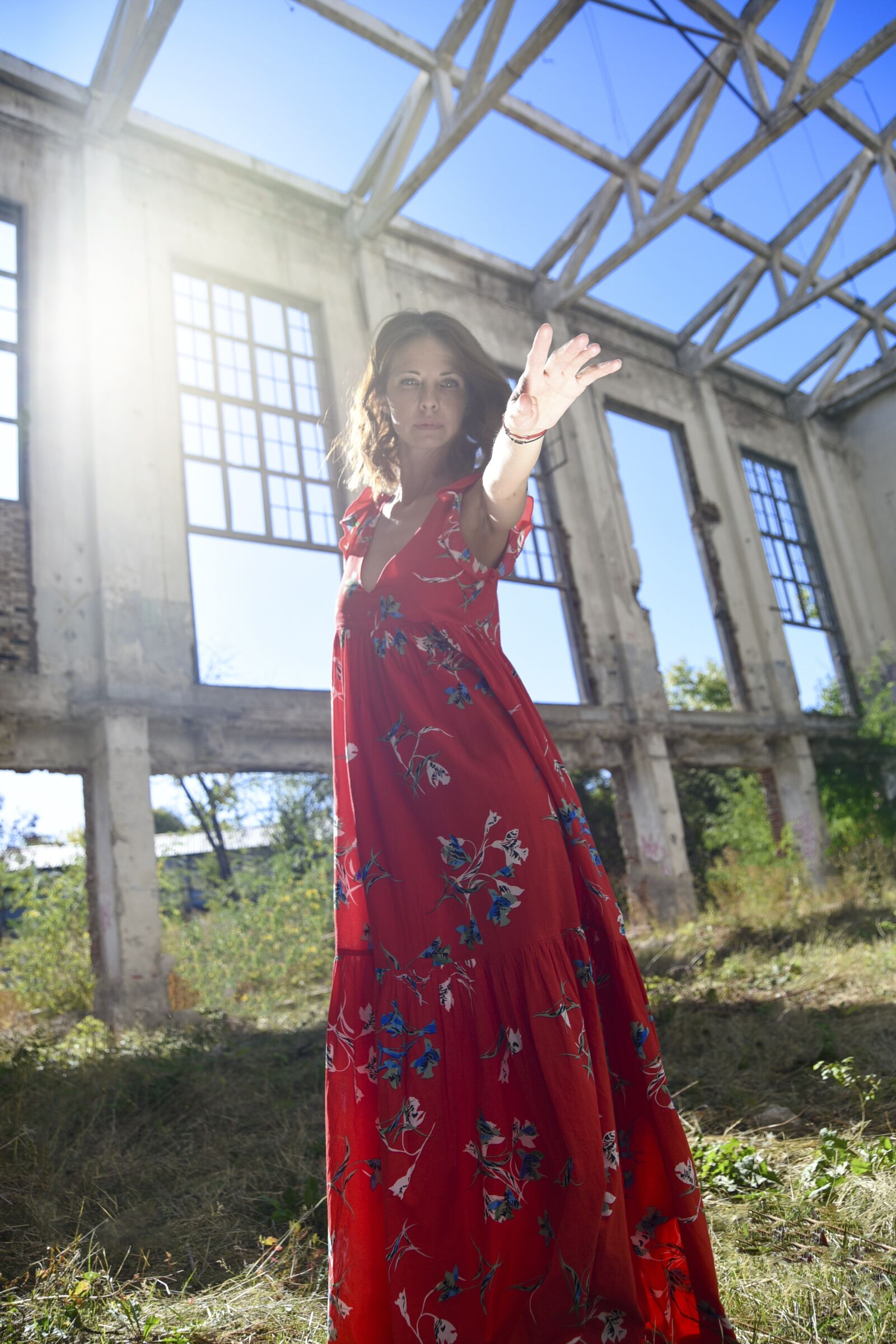 Nikon D750 sample photo. Woman, hand, girl photography