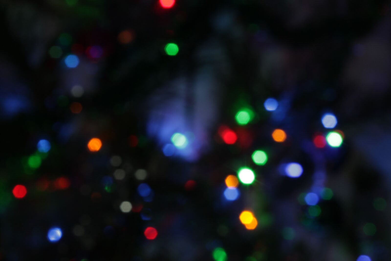 Canon EOS 1100D (EOS Rebel T3 / EOS Kiss X50) sample photo. Bokeh, lights, christmas tree photography