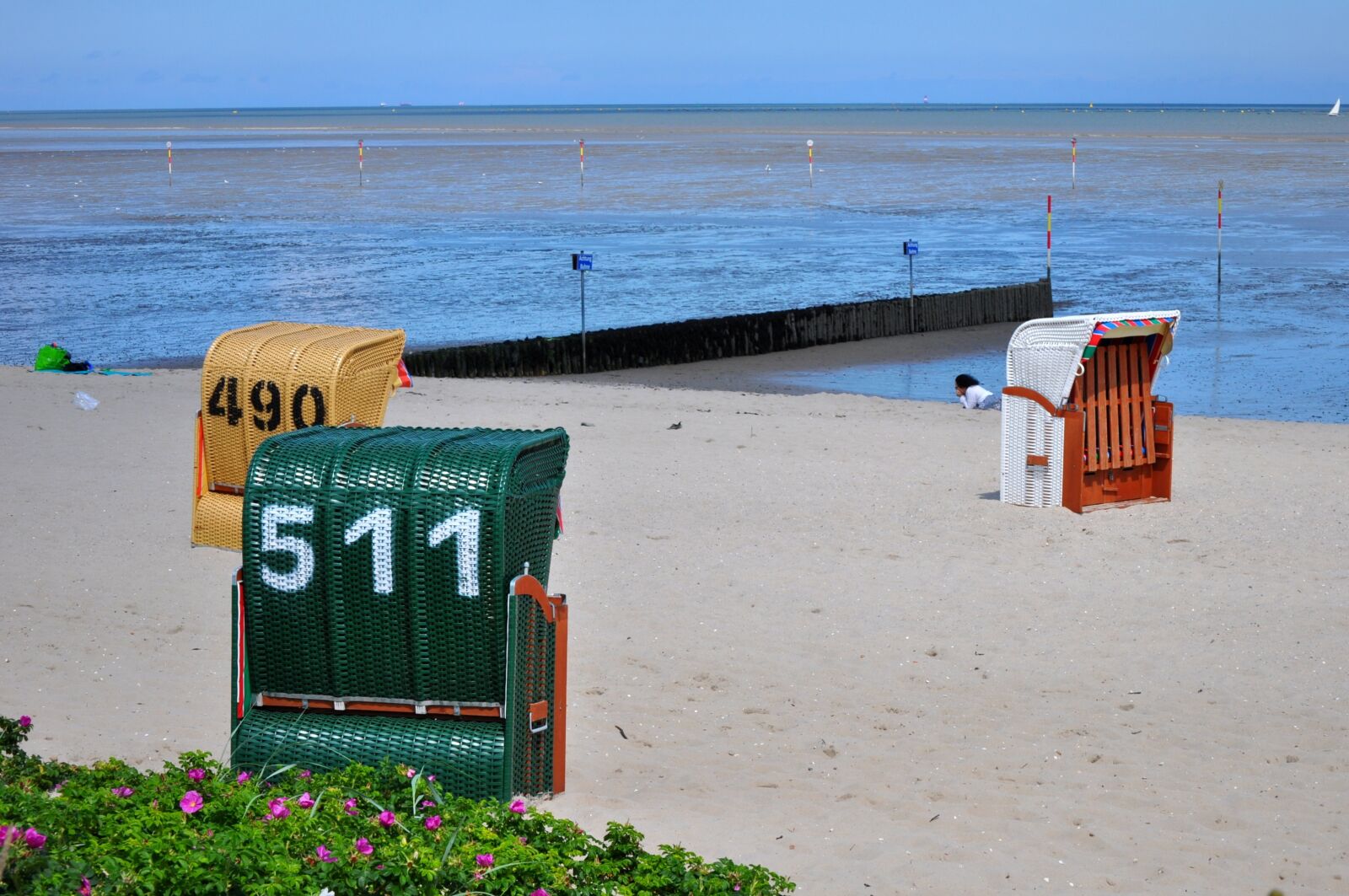 Nikon D5000 sample photo. Beach, clubs, north sea photography
