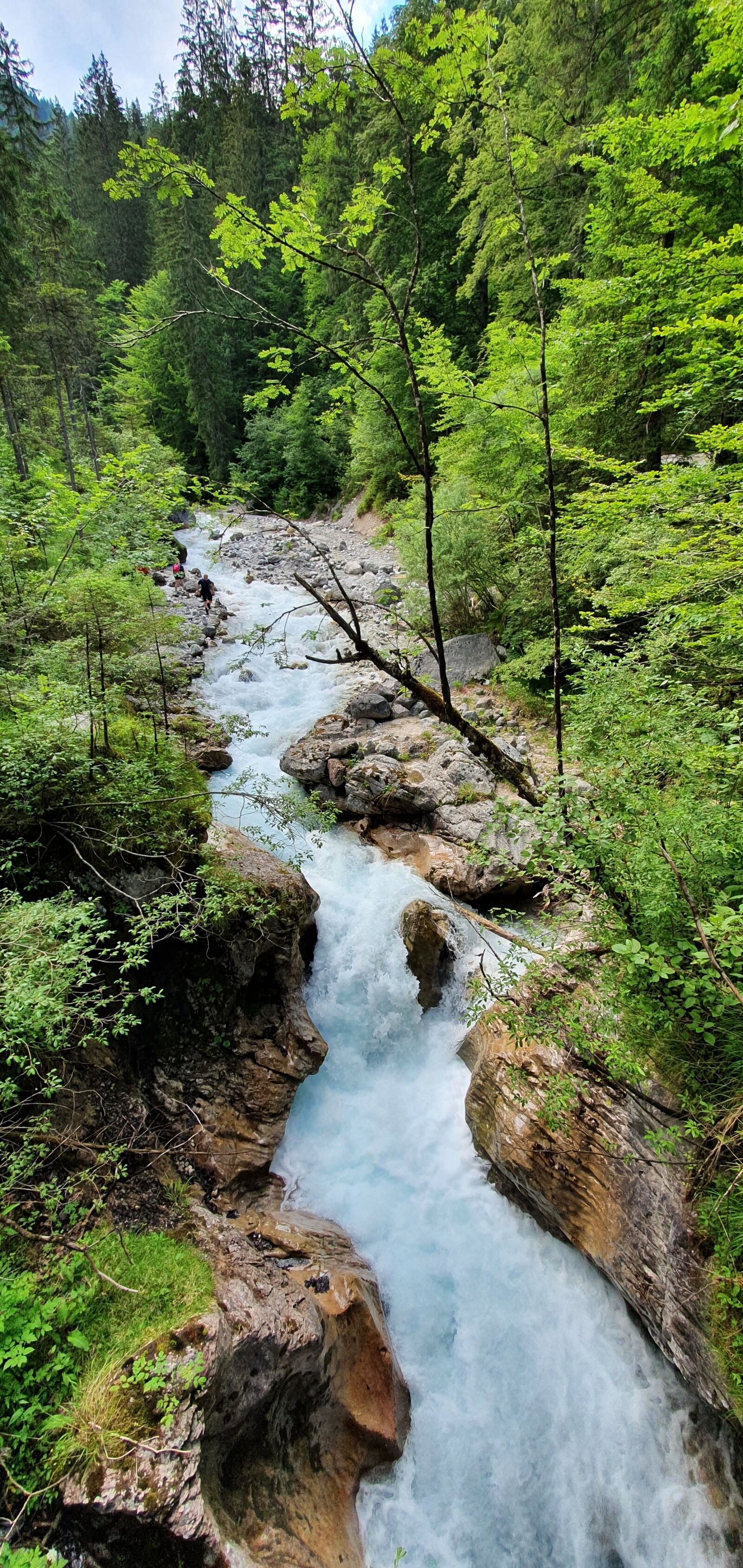 Samsung Galaxy S10 sample photo. Ramsau, alpine lake, white photography