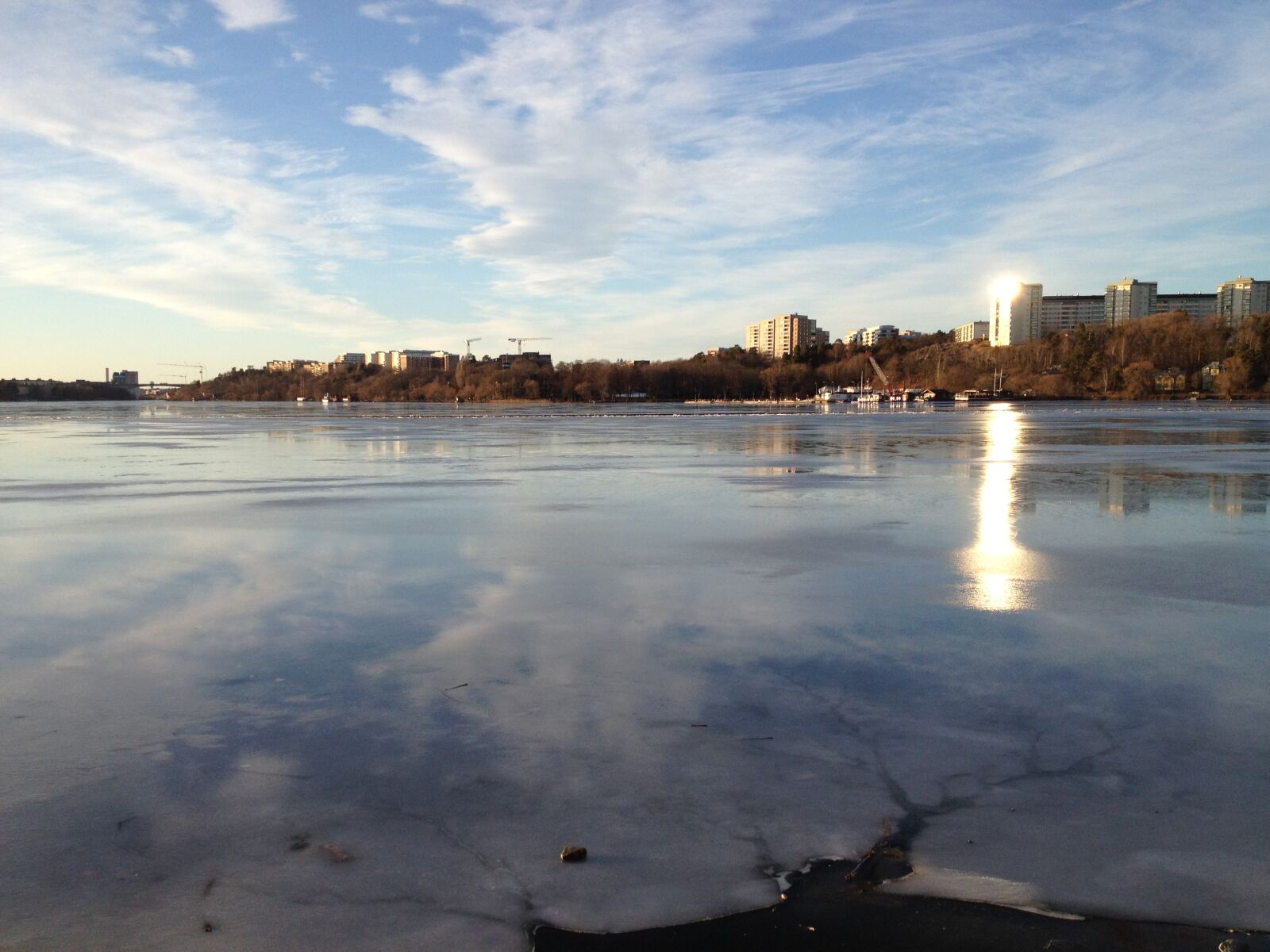 Apple iPhone 4S sample photo. Ice, sky, water photography
