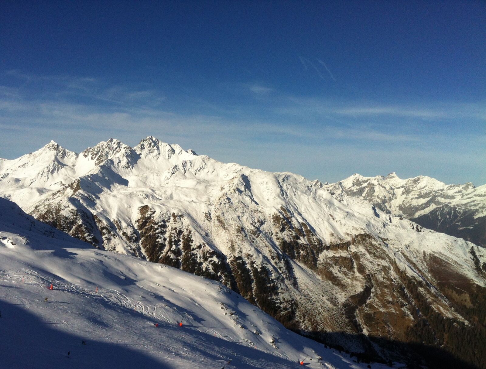 iPhone 4 back camera 3.85mm f/2.8 sample photo. Mountains, alpine, snow photography