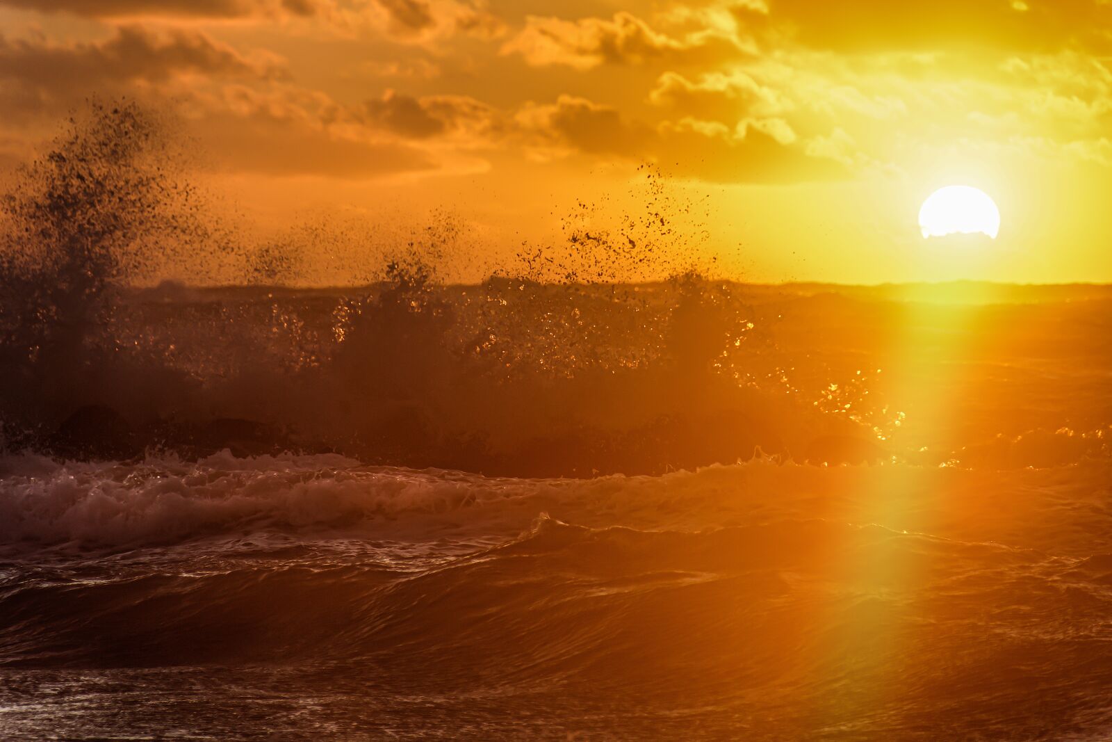 Nikon D7200 sample photo. Seascape, sunset, seawaves photography