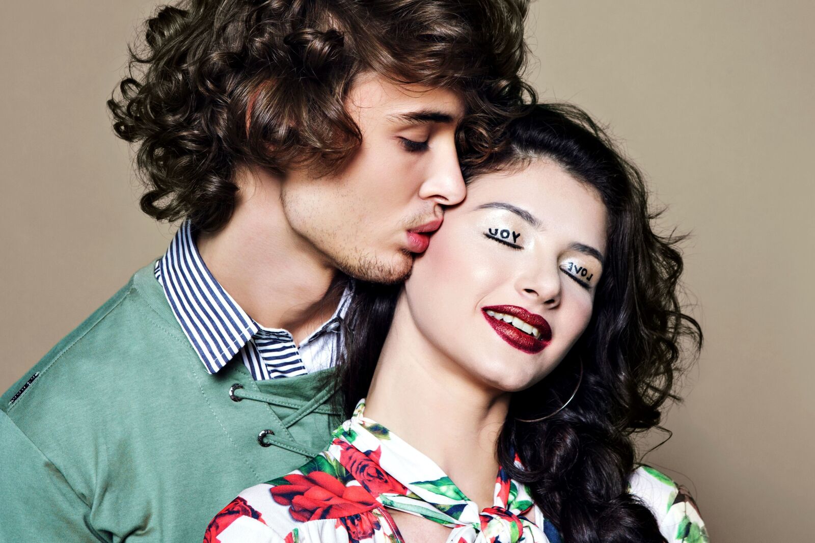 Canon EF 24-70mm F2.8L USM sample photo. People, caucasian, couple, adult photography