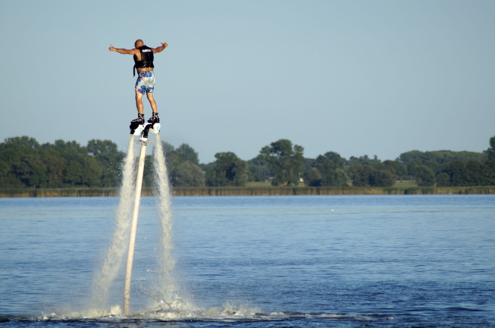 Sony SLT-A58 sample photo. Flyboard, water sports, jetpack photography