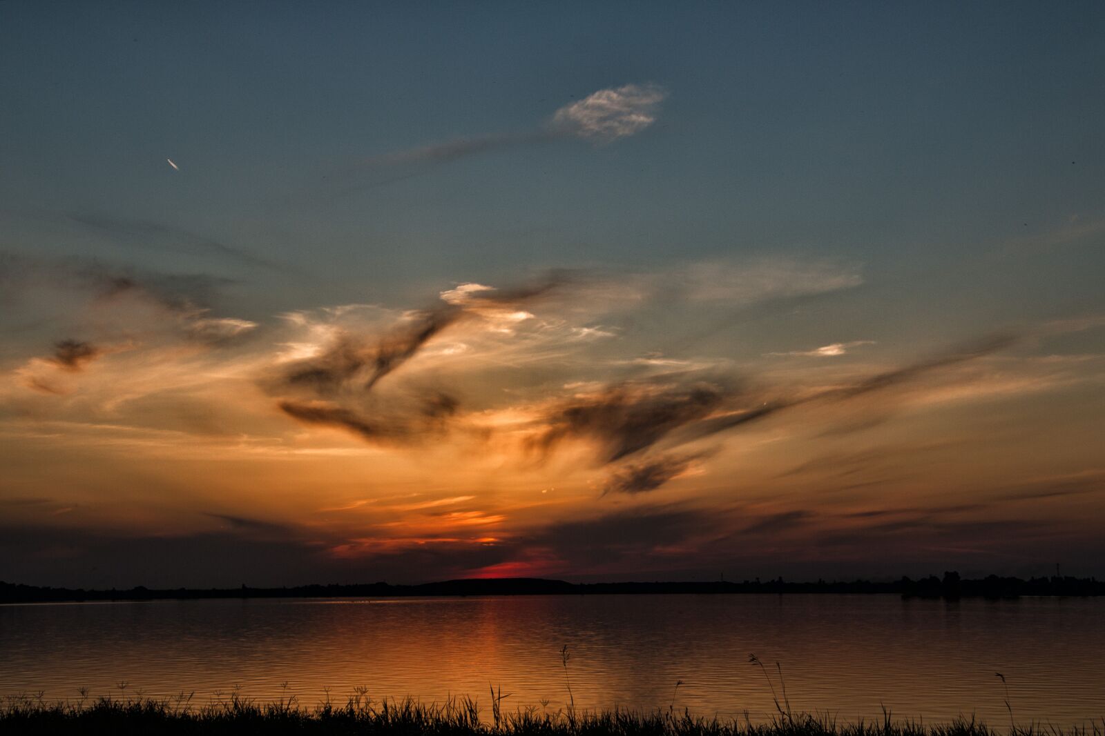 Canon EOS 70D sample photo. Sunset, clouds, colors photography