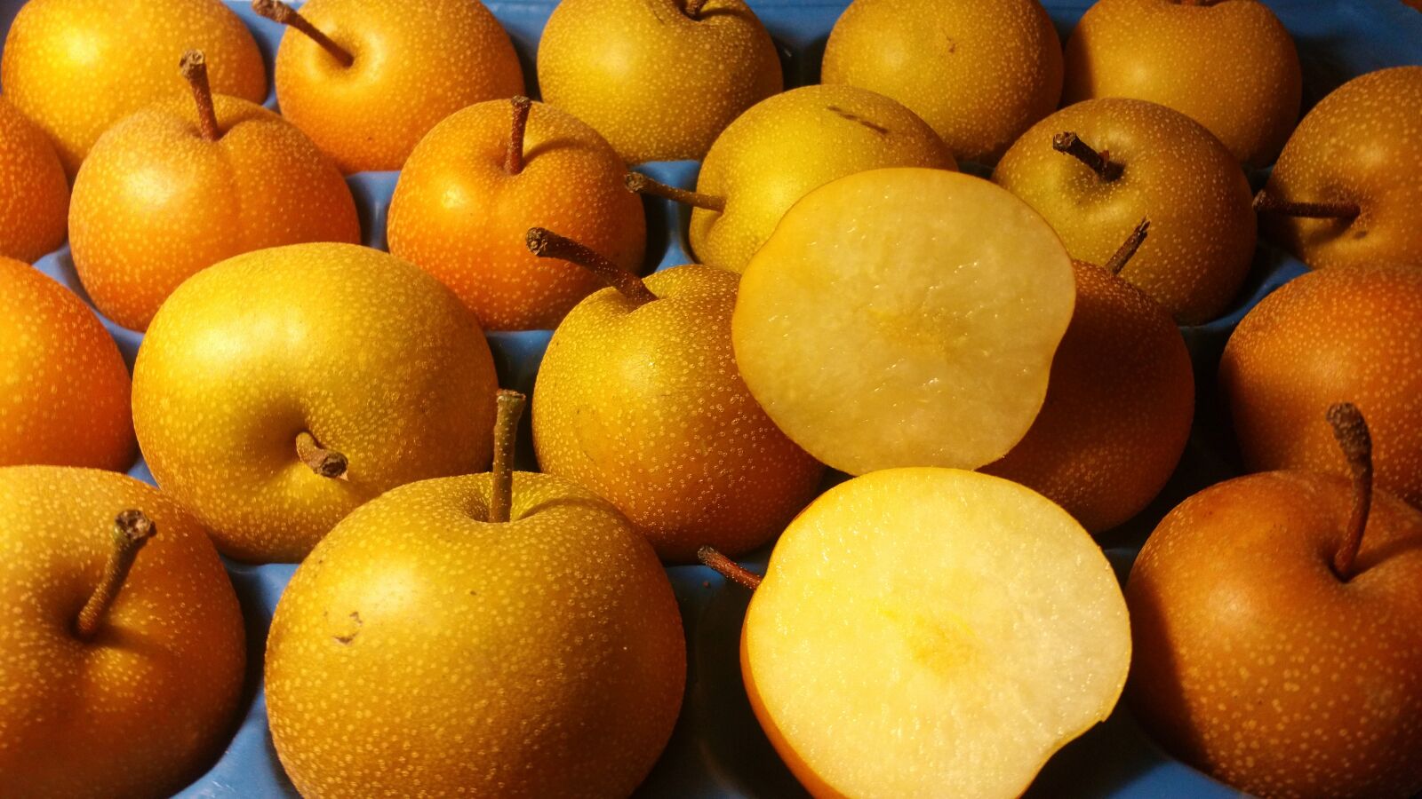 Samsung Galaxy Note Edge sample photo. Pears, fresh, fruit photography