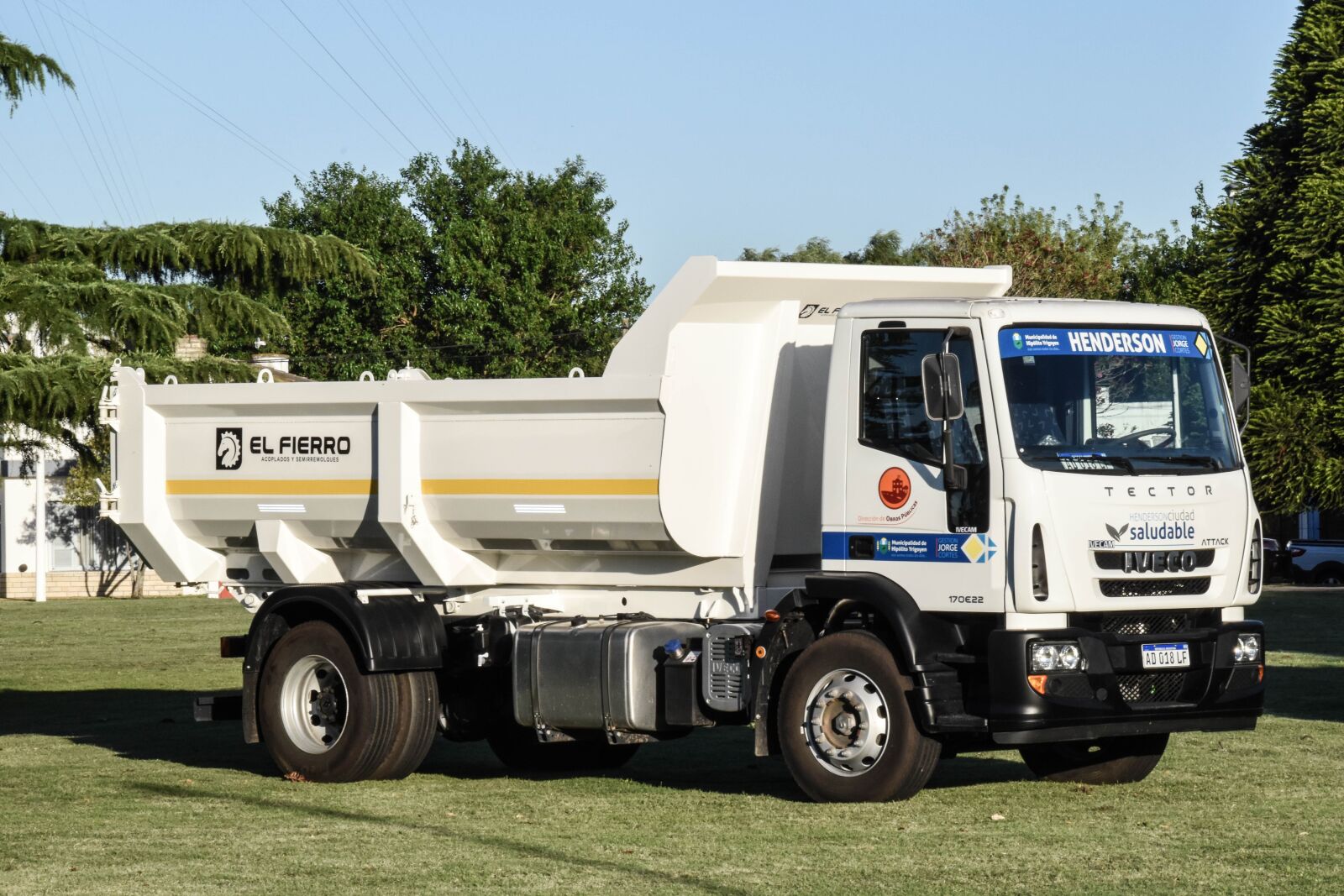 Nikon D5500 sample photo. Truck, transport, vehicle photography