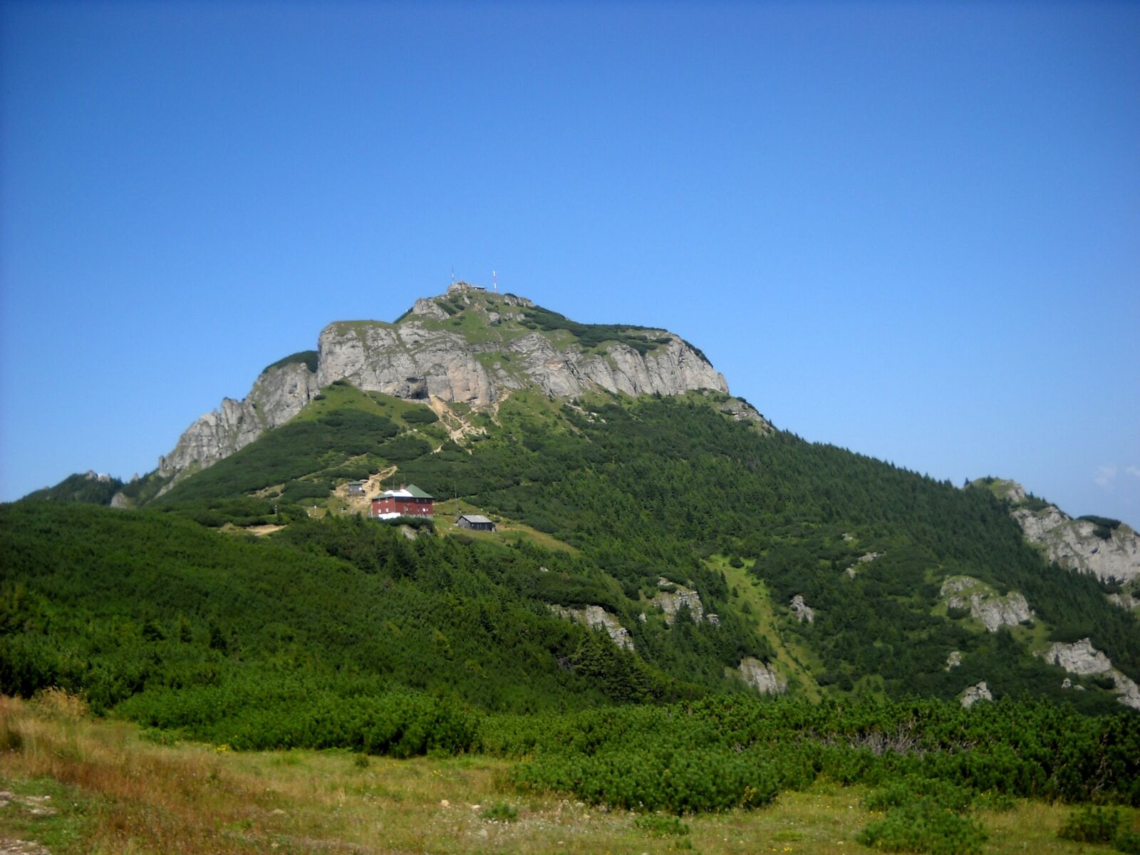 Nikon Coolpix L19 sample photo. Mountains, transylvania, landscape photography