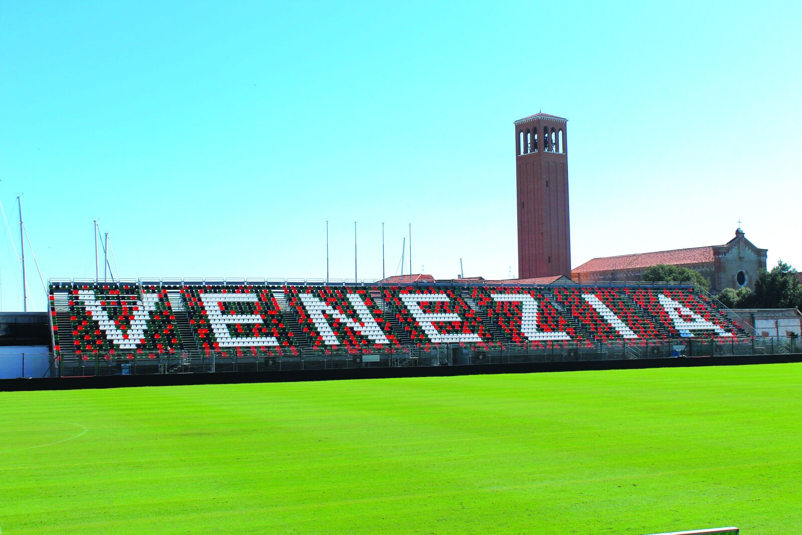 Canon EOS 1100D (EOS Rebel T3 / EOS Kiss X50) sample photo. Venice, stadium, tribune photography