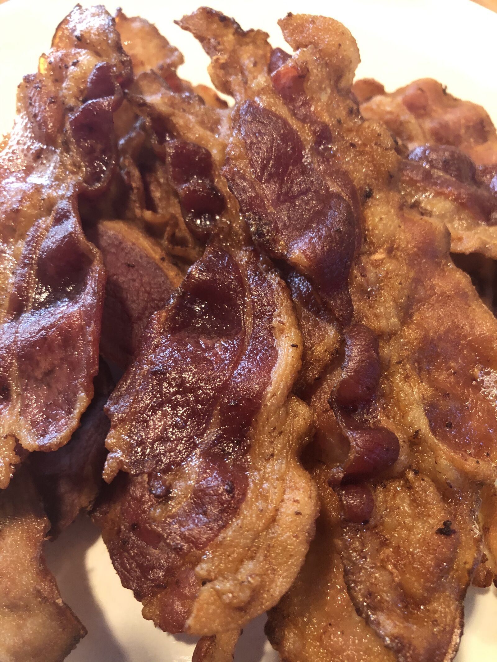 iPhone 8 back camera 3.99mm f/1.8 sample photo. Bacon, tempting, food photography