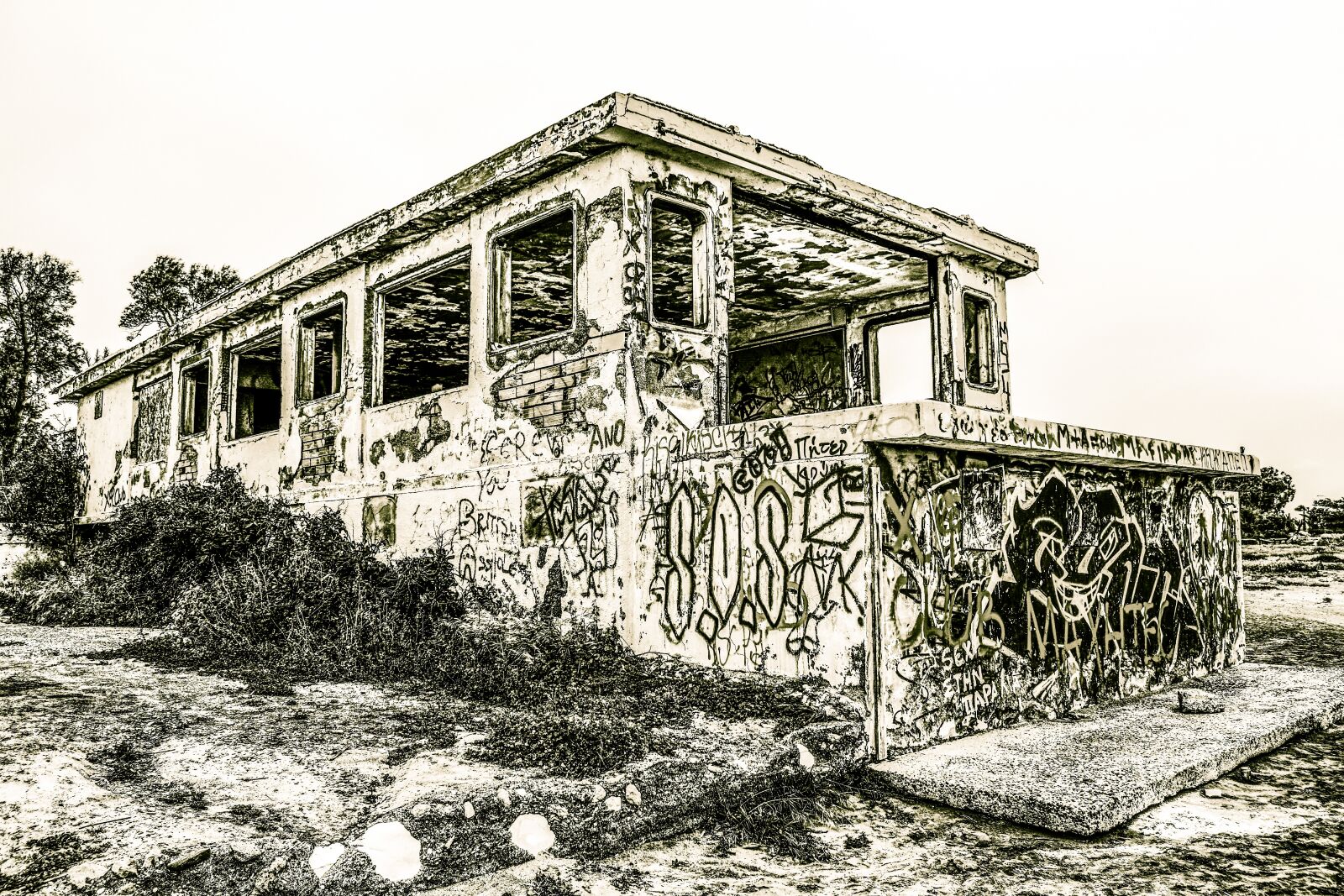 Nikon D3300 sample photo. Building, abandoned, decay photography