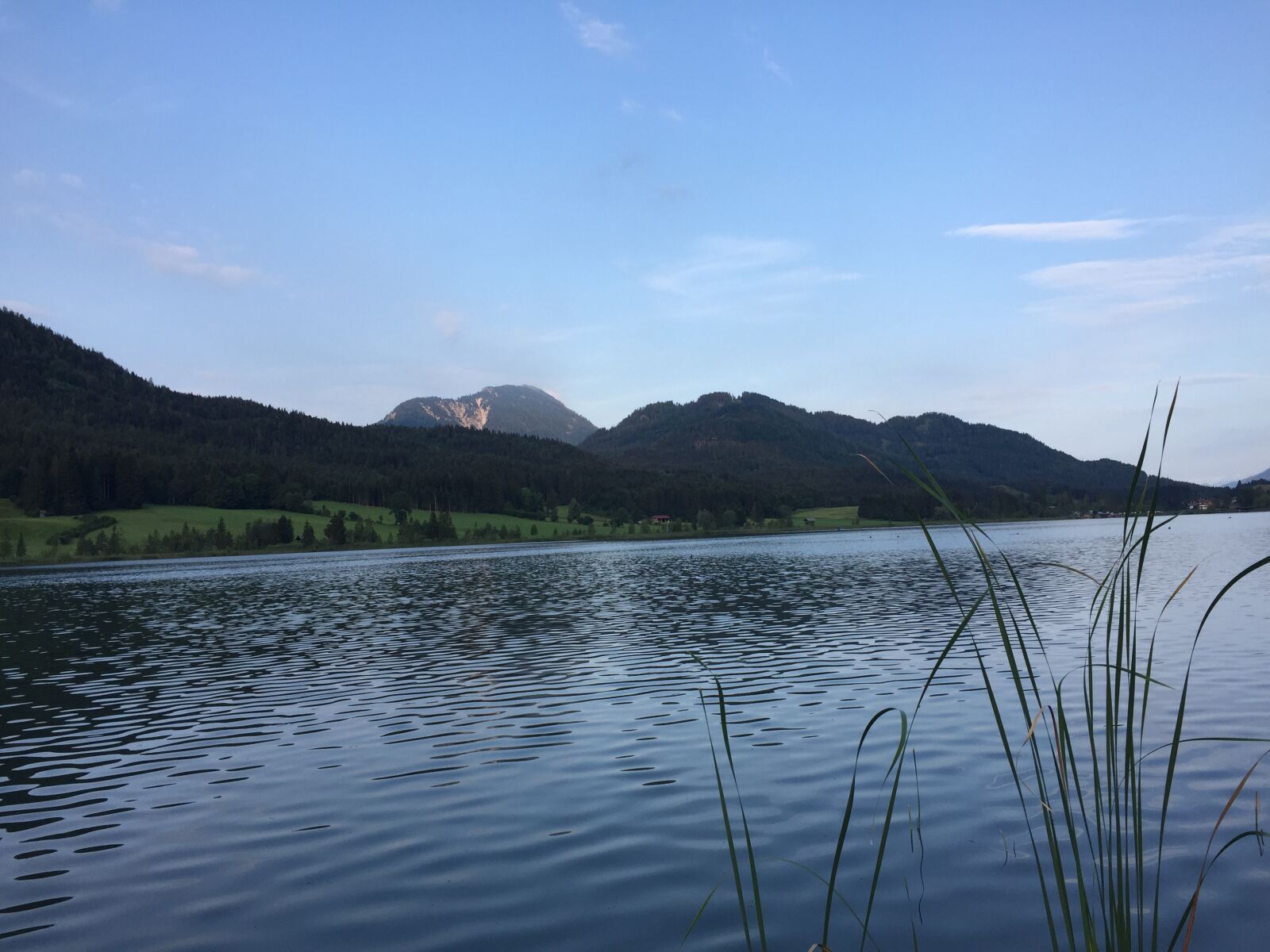 iPhone 6 back camera 4.15mm f/2.2 sample photo. Panorama, daybreak, nature photography