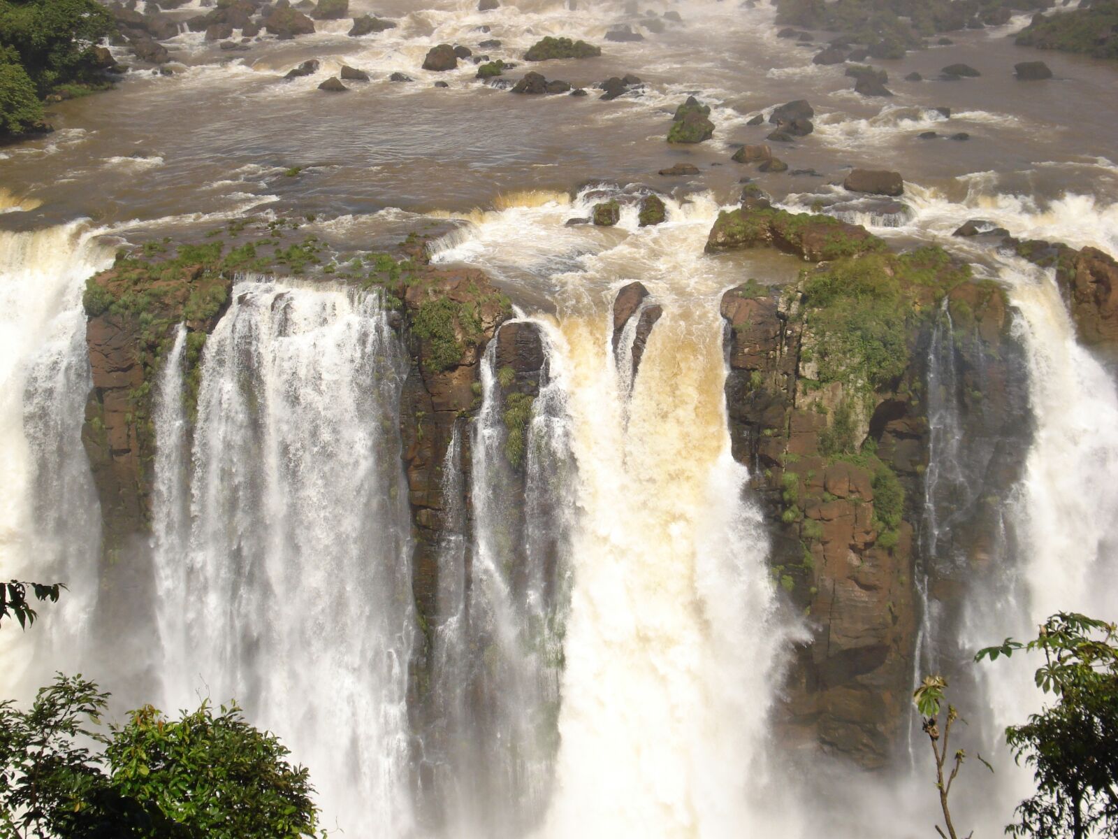 Sony DSC-W35 sample photo. Water, waterfall, cataracts photography