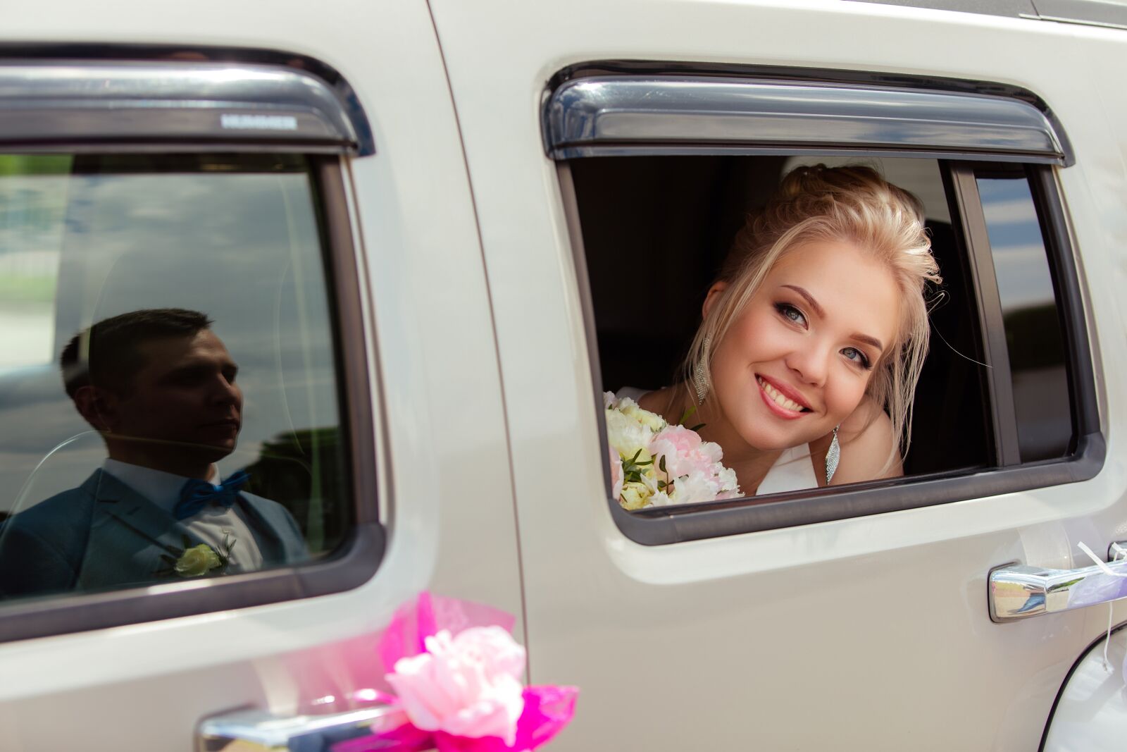 Canon EOS 5D Mark IV sample photo. Wedding, bride, happy photography