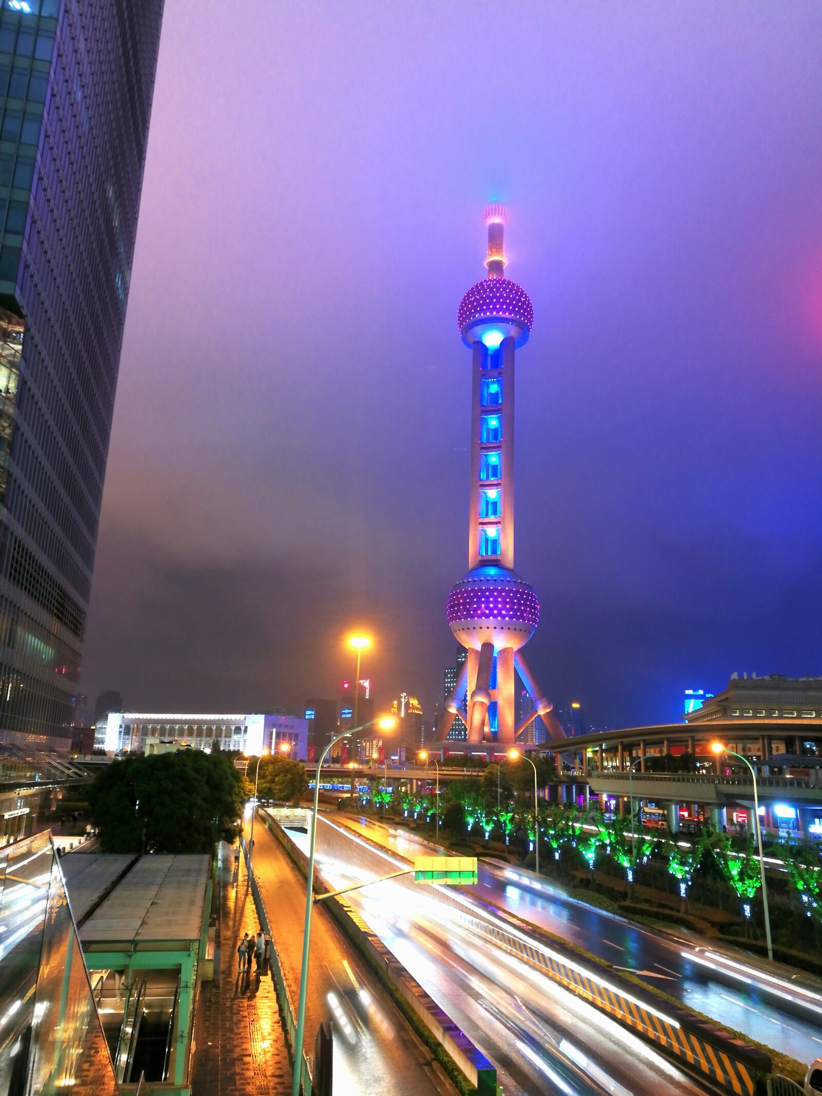 HUAWEI P9 Plus sample photo. Shanghai, night view, pearl photography
