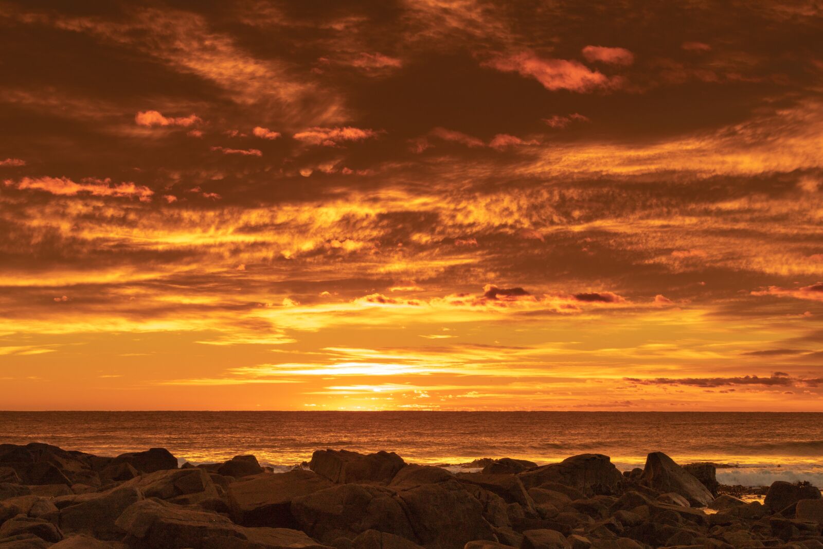 Canon EOS 5D Mark IV sample photo. Australia, tasmania, falmouth photography