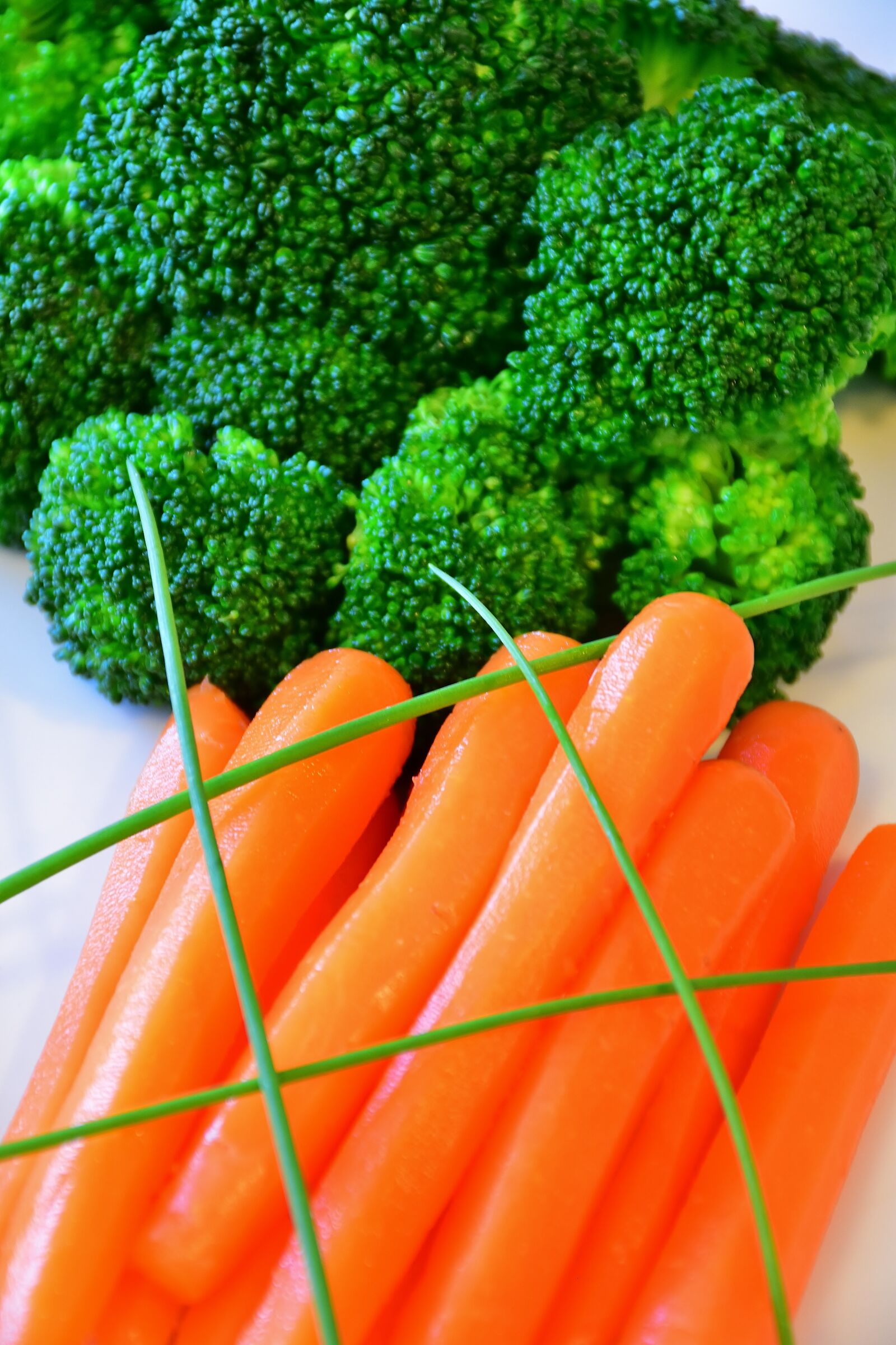Nikon D7200 sample photo. Carrots, broccoli, yellow beets photography