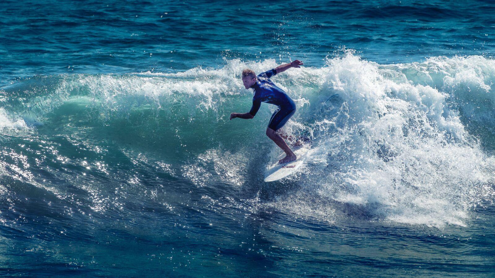 Sony a7 III sample photo. Surfer, ocean, surf photography