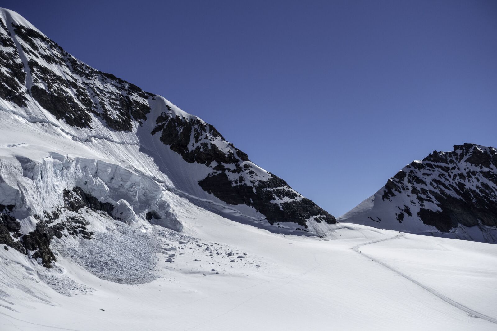 Sony Cyber-shot DSC-RX100 III sample photo. Mountain, switzerland, landscape photography
