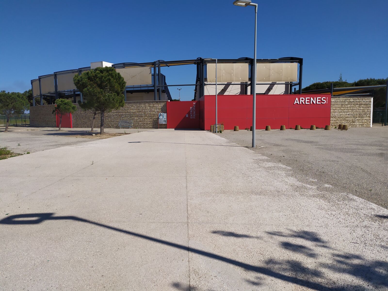 Xiaomi Redmi Note 7 sample photo. Arenas, fos sur mer photography