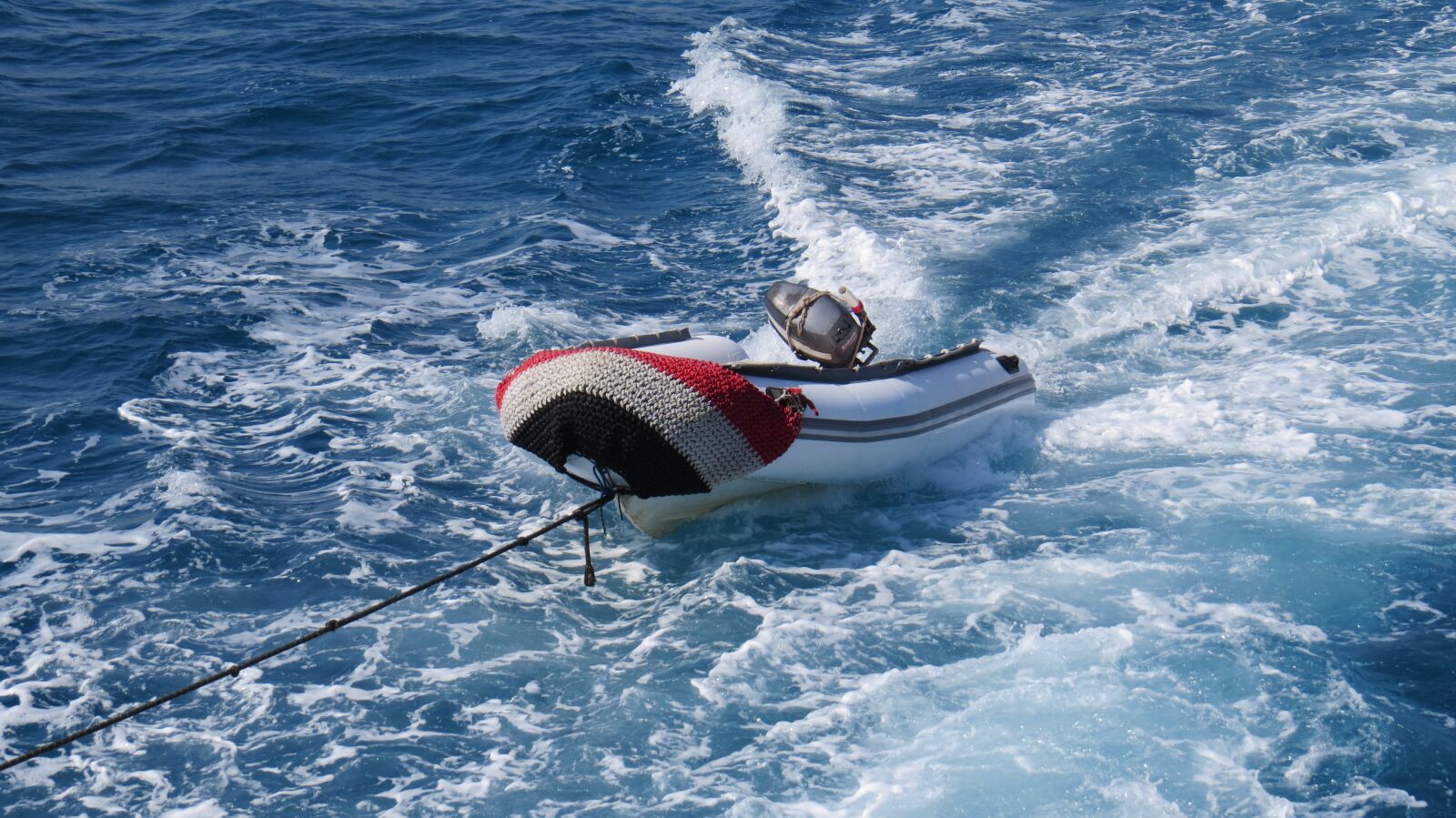 Canon PowerShot SX50 HS sample photo. Dinghy, zodiak, sea photography