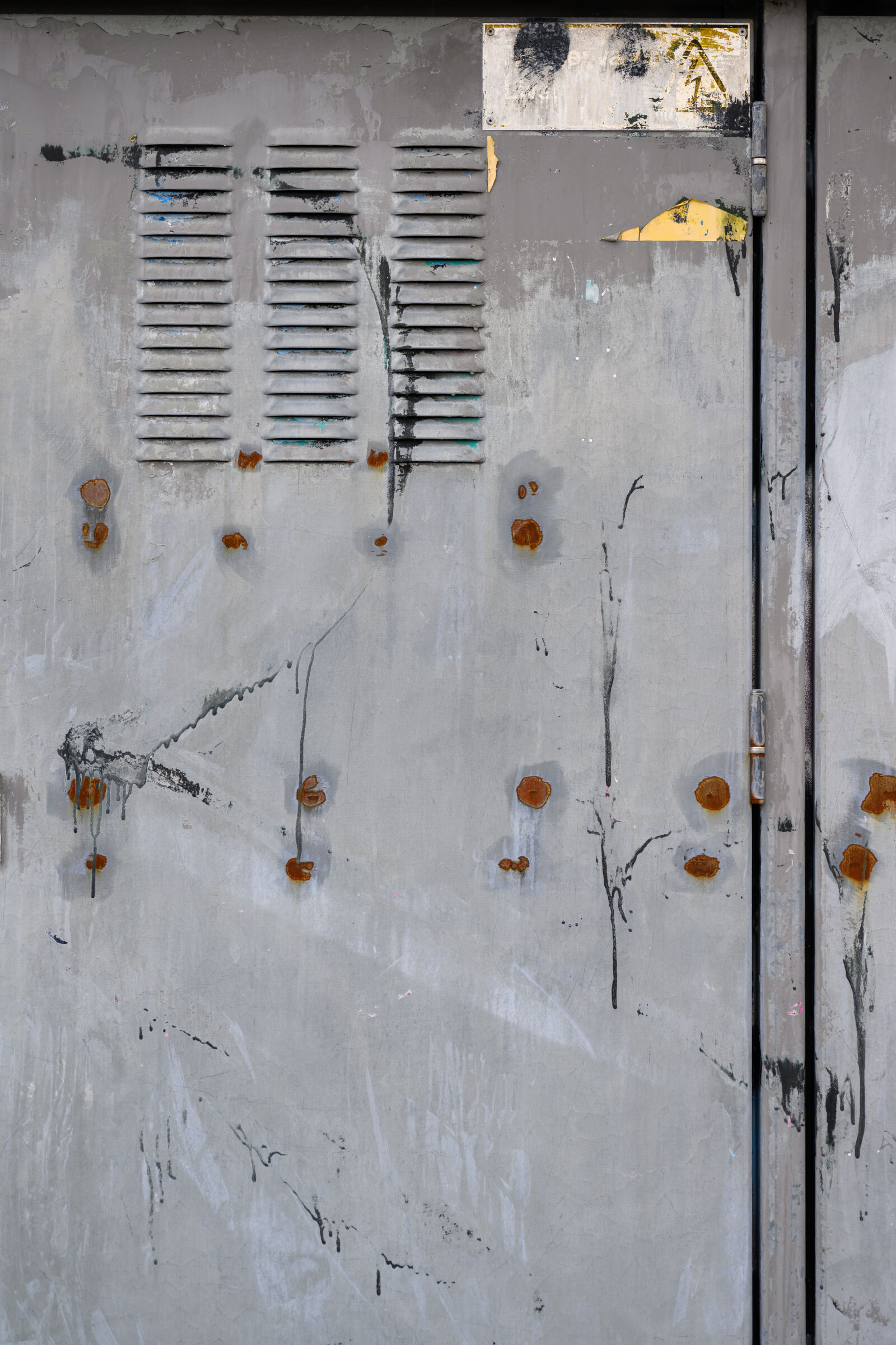 Nikon Z9 sample photo. Old electric box photography