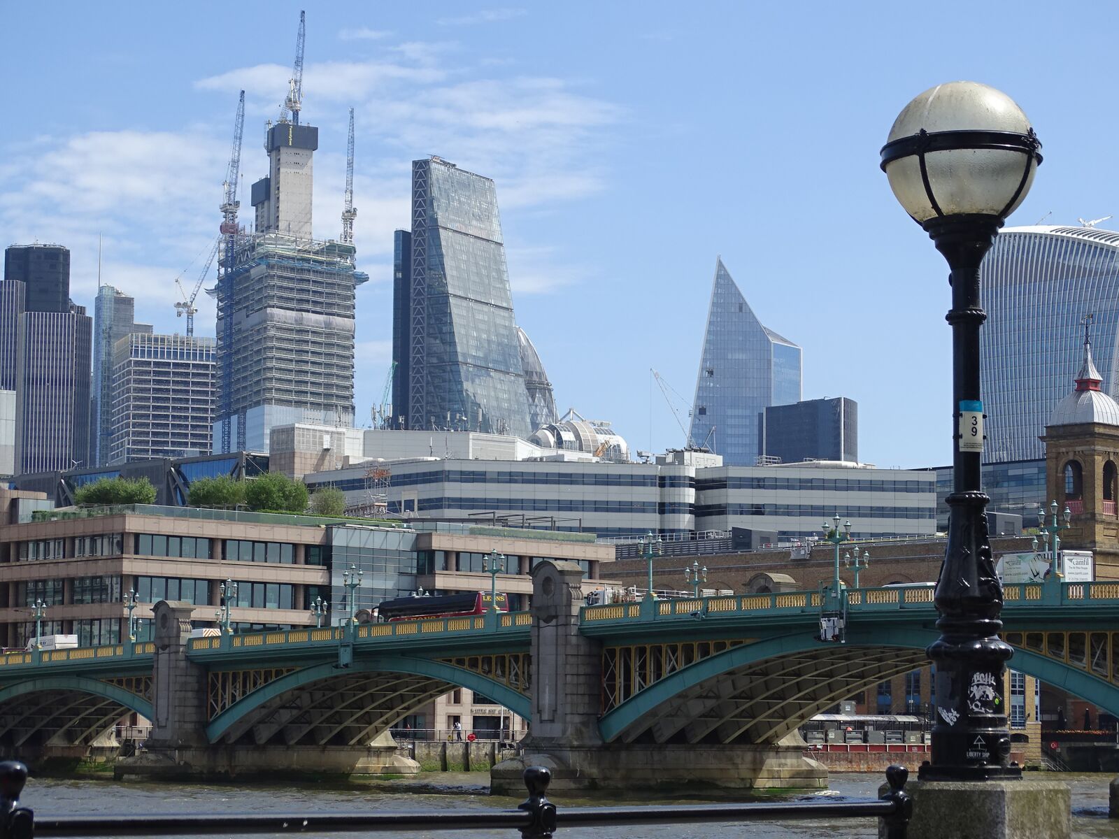 Sony Cyber-shot DSC-HX400V sample photo. London, england, united kingdom photography