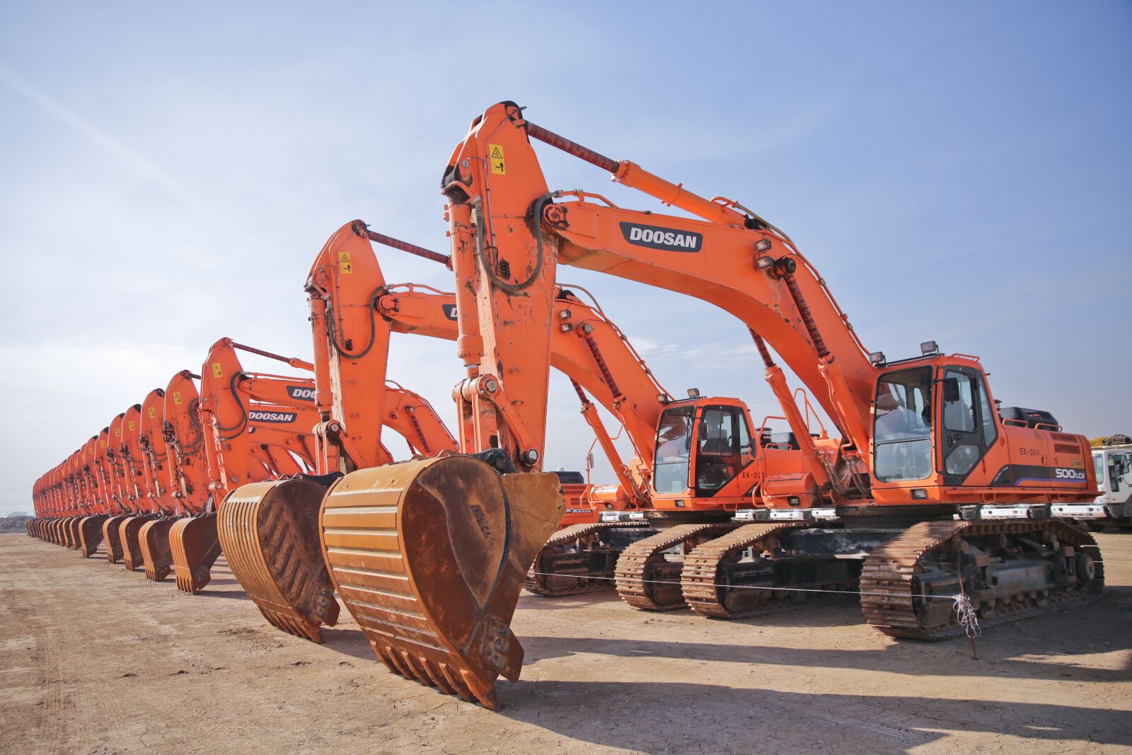 Canon EF 24-70mm F2.8L II USM sample photo. Construction, excavator, civil photography