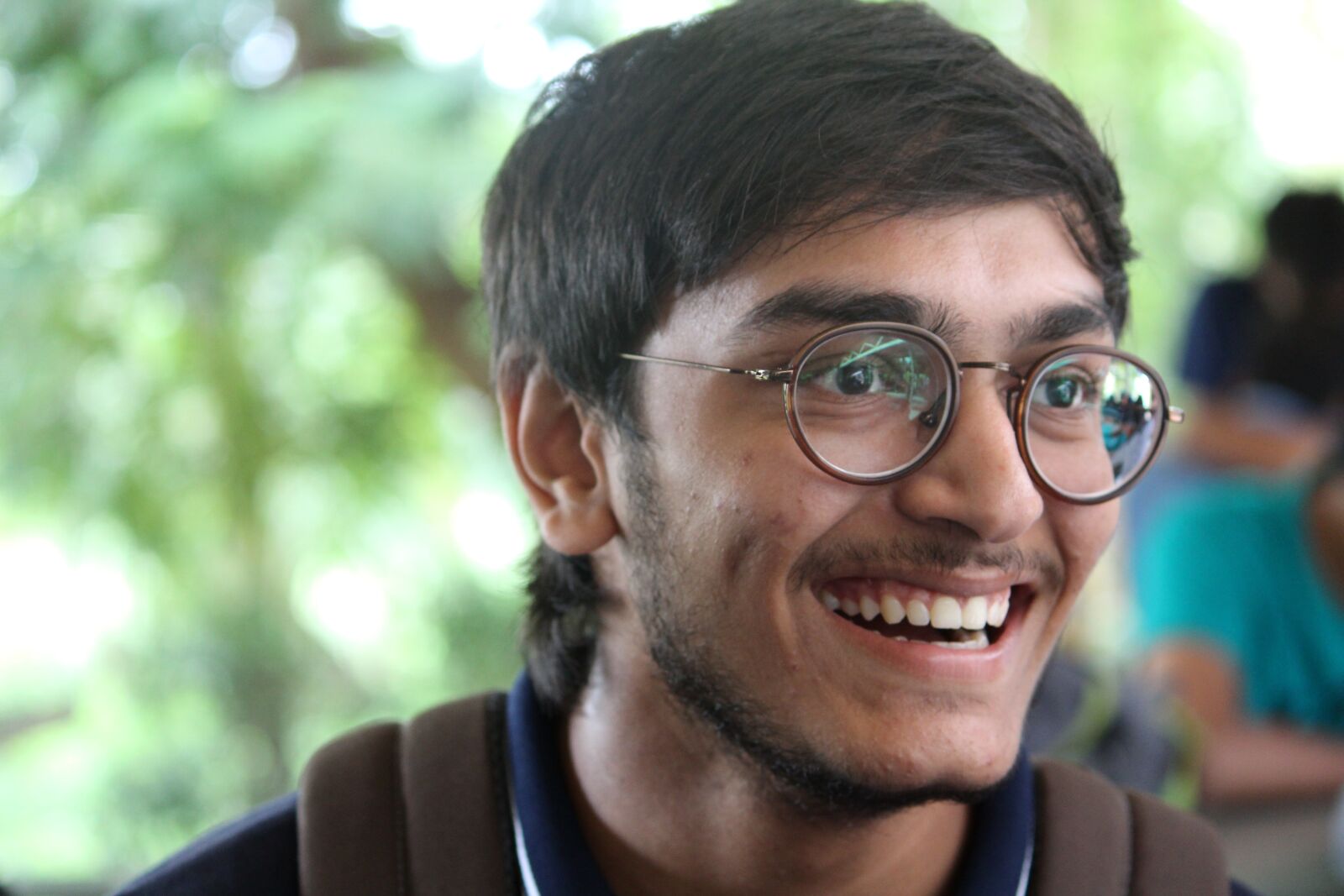 Canon EOS 1300D (EOS Rebel T6 / EOS Kiss X80) sample photo. Boy, male, smile photography