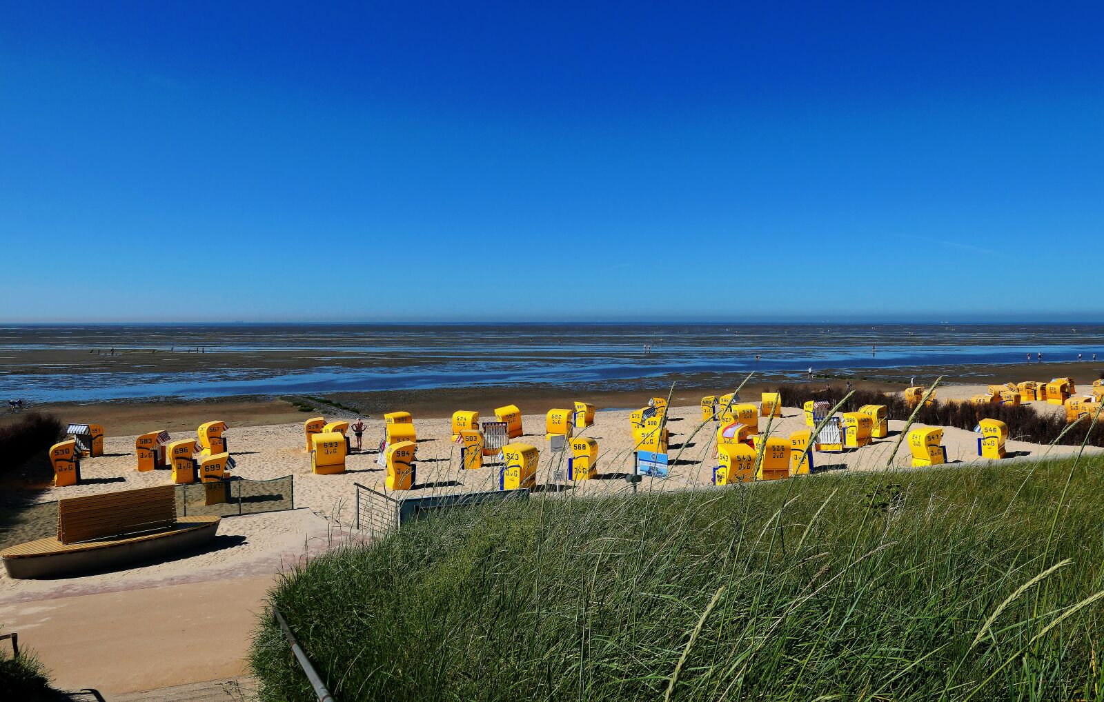 Panasonic Lumix DMC-LX10 (Lumix DMC-LX15) sample photo. Beach, sand, beach sand photography