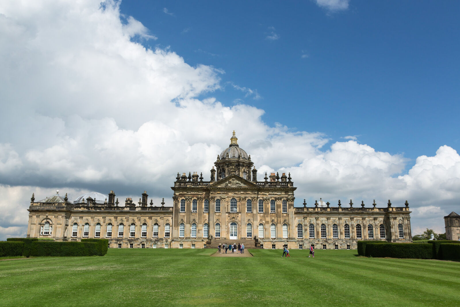 Canon EF 24-105mm F4L IS USM sample photo. Castle, castle, howard, england photography