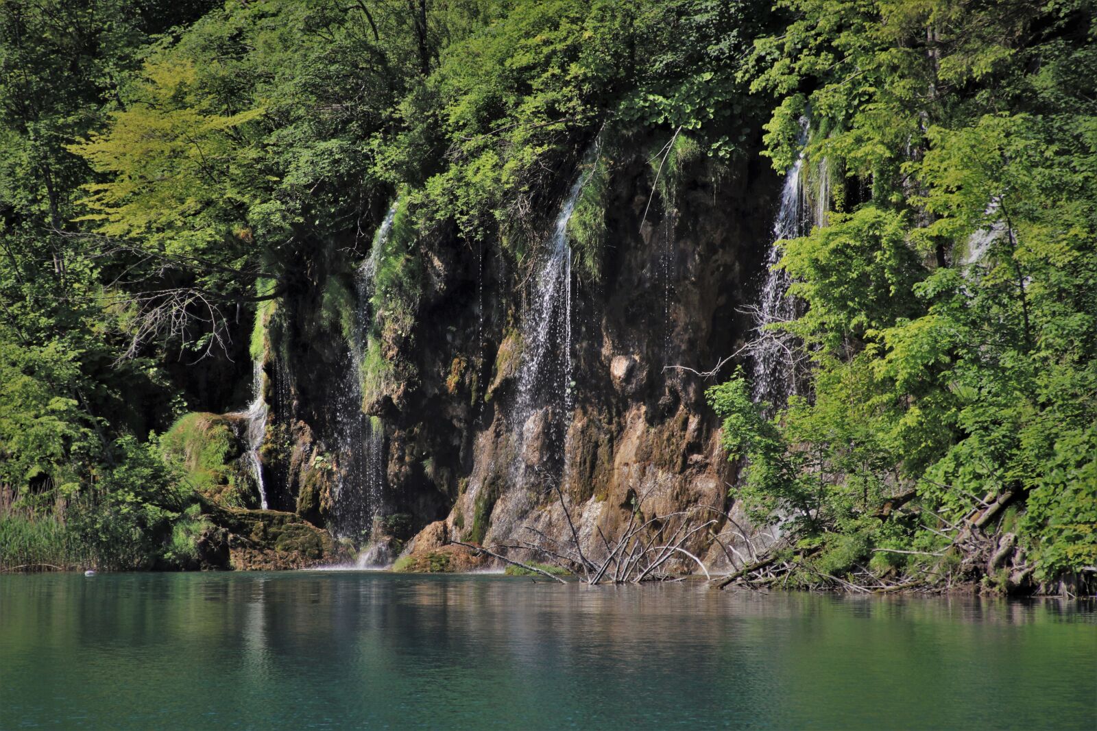 Canon EOS 80D sample photo. Water, green waterfall, plitvice photography