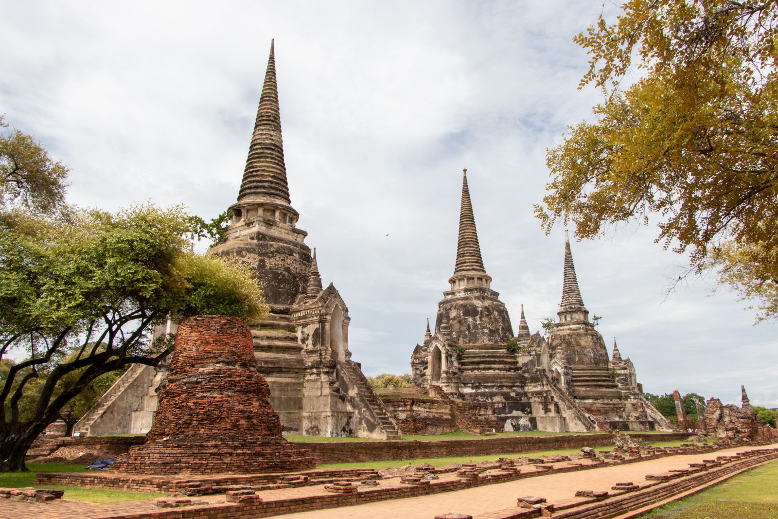 Canon EOS 77D (EOS 9000D / EOS 770D) sample photo. Thailand, what prha si photography