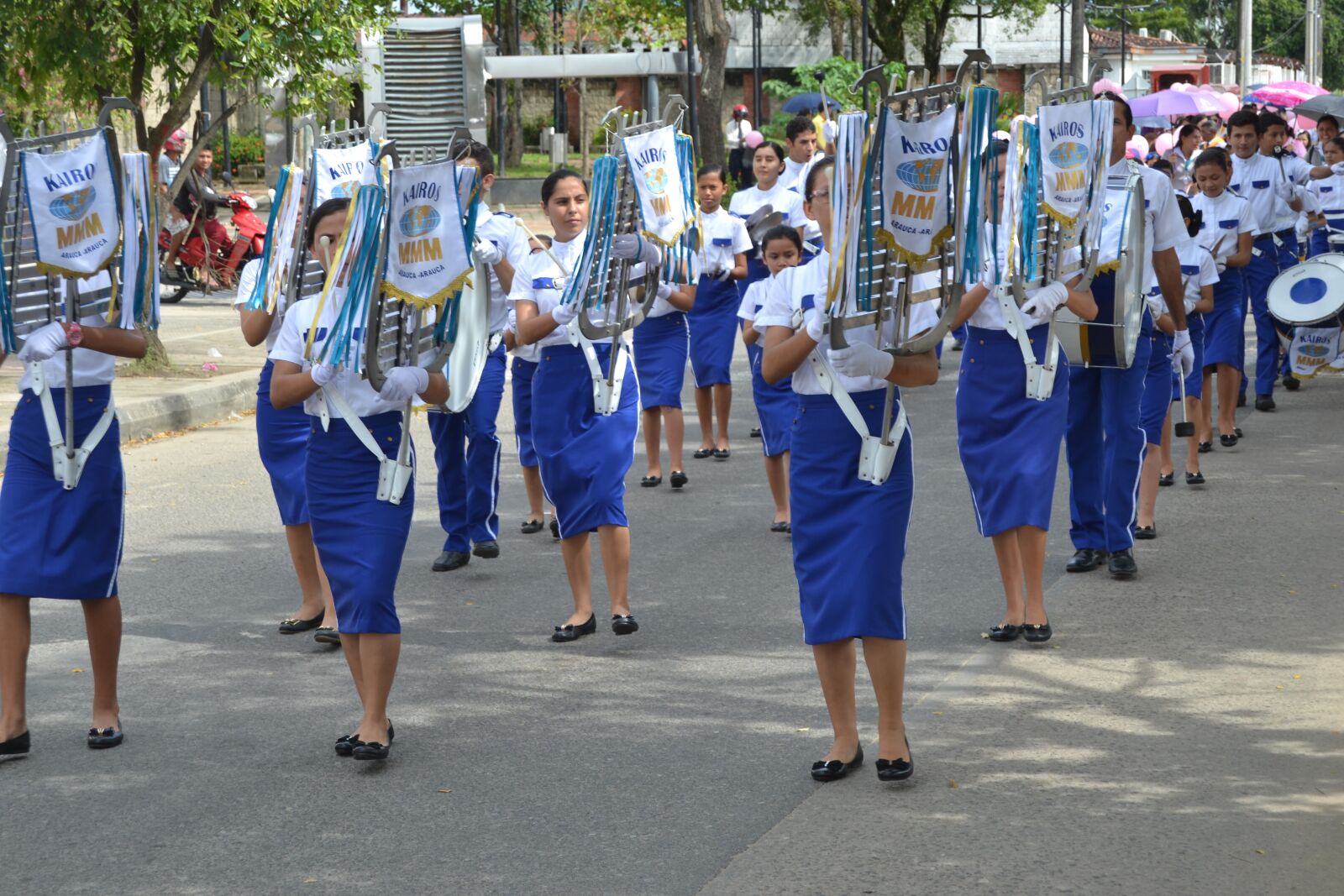 Nikon D3100 sample photo. Arauca, parade, band photography