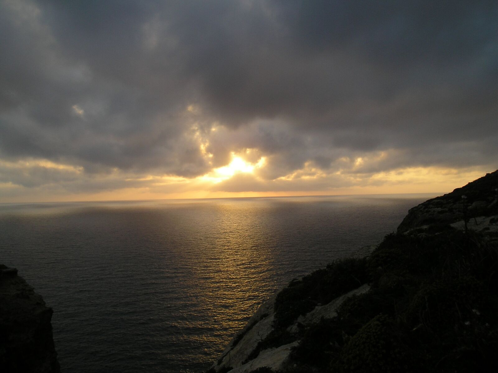 Olympus C460ZdelSol sample photo. Sunset, sea, coast photography