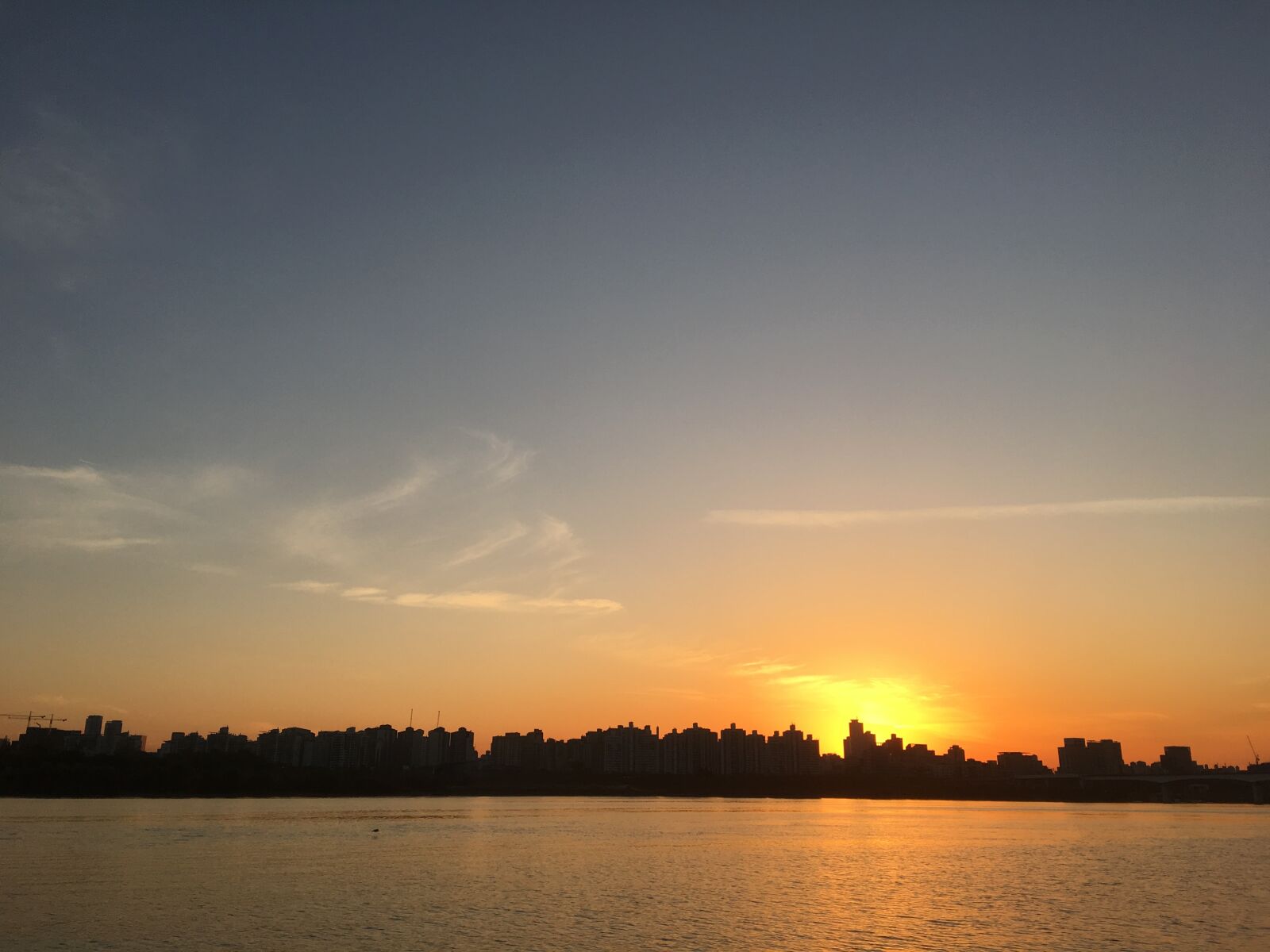 Apple iPhone 6s Plus sample photo. Yacht, glow, sunset photography