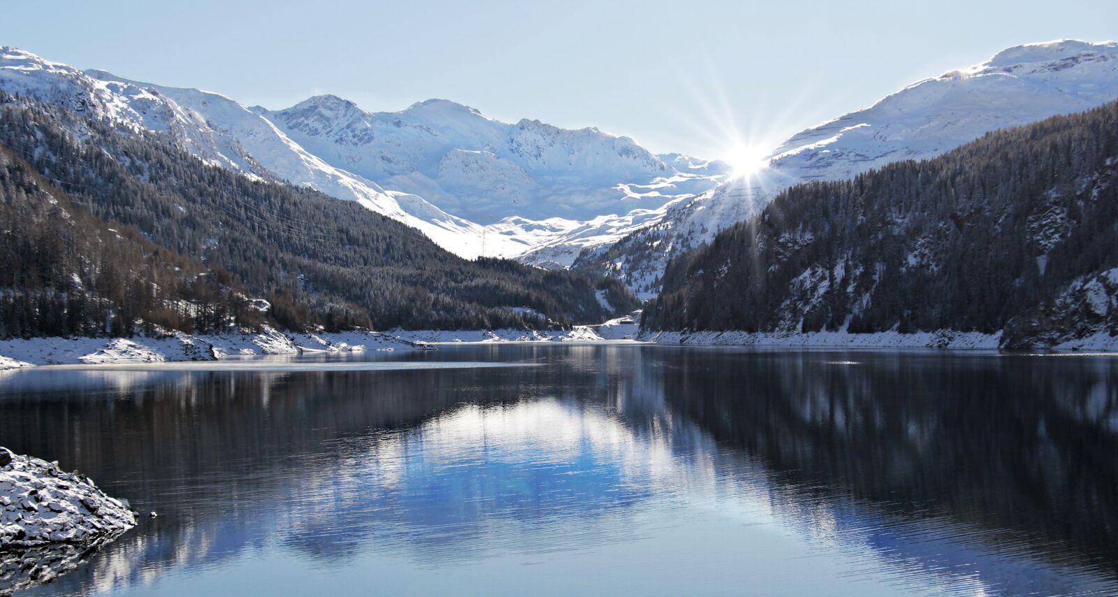Canon EOS 100D (EOS Rebel SL1 / EOS Kiss X7) sample photo. July pass, reservoir, marmorera-stausee photography