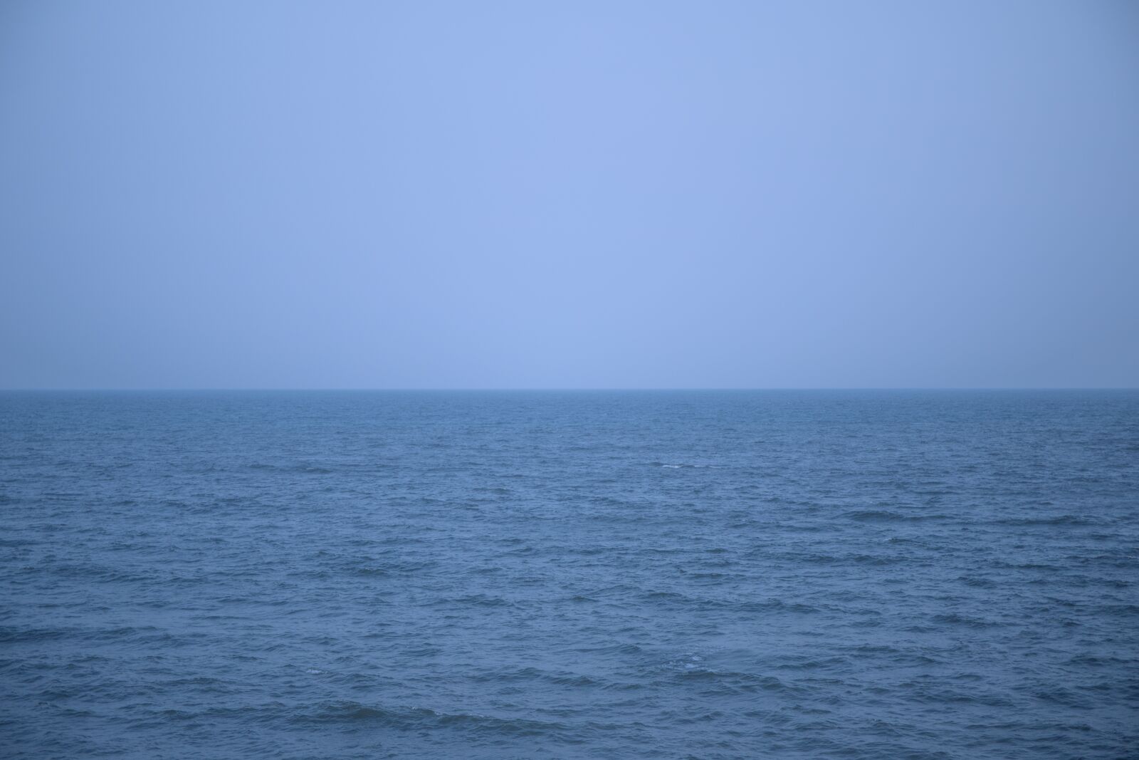 Canon EF 24-70mm F4L IS USM sample photo. Sea, blue, ocean photography