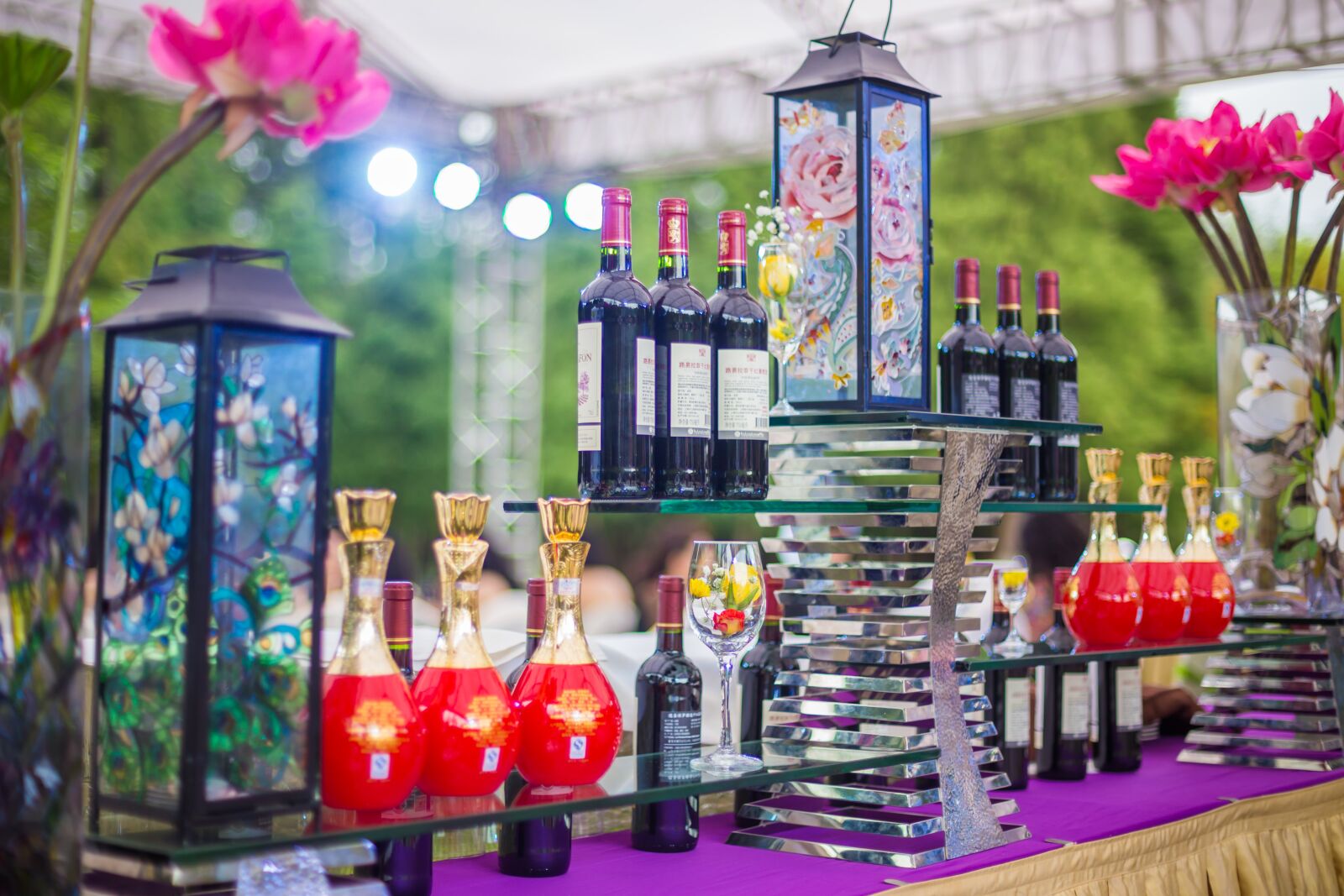 Canon EOS 6D + Canon EF 50mm F1.4 USM sample photo. Wine, swing sets, dining photography